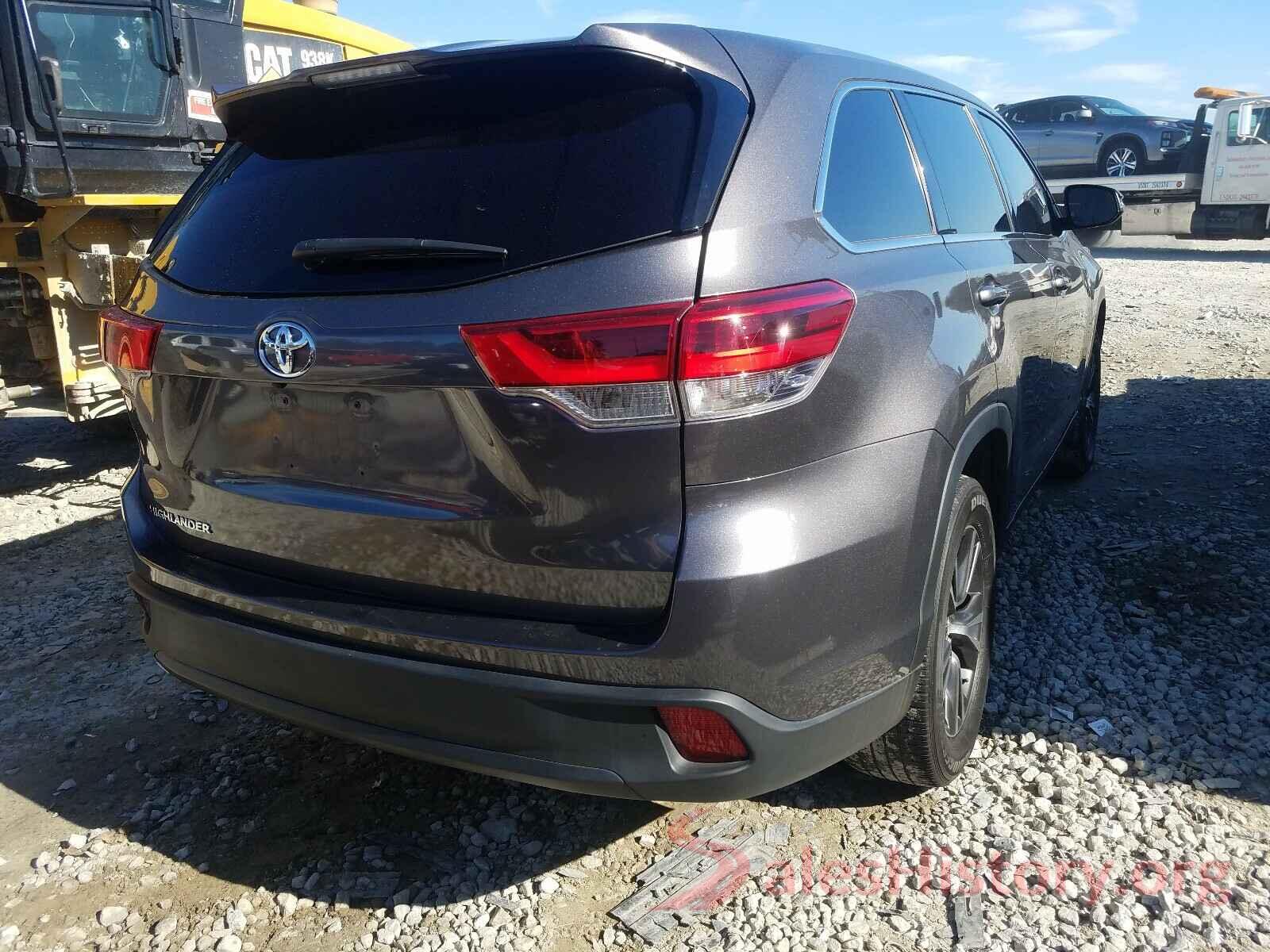 5TDZARFH2KS044202 2019 TOYOTA HIGHLANDER