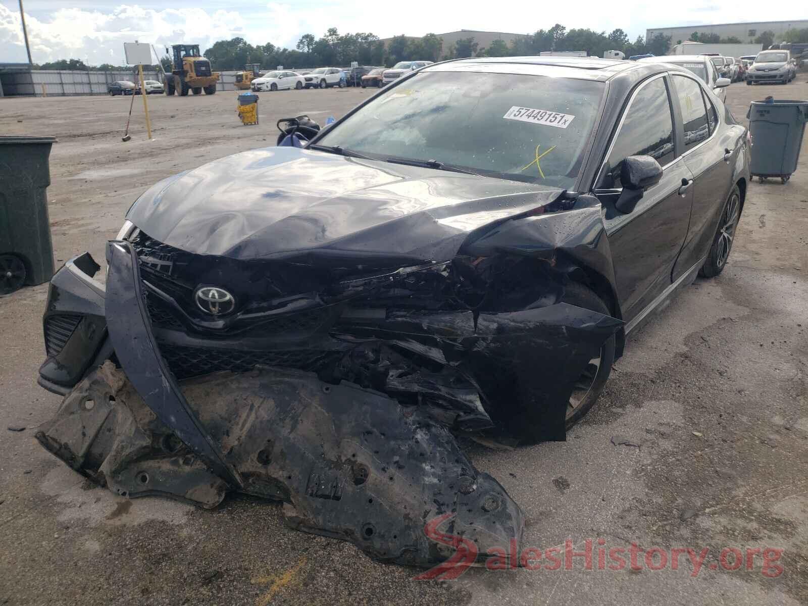 4T1B11HK3JU555807 2018 TOYOTA CAMRY