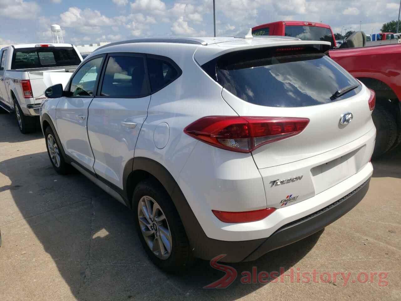 KM8J3CA41JU677627 2018 HYUNDAI TUCSON