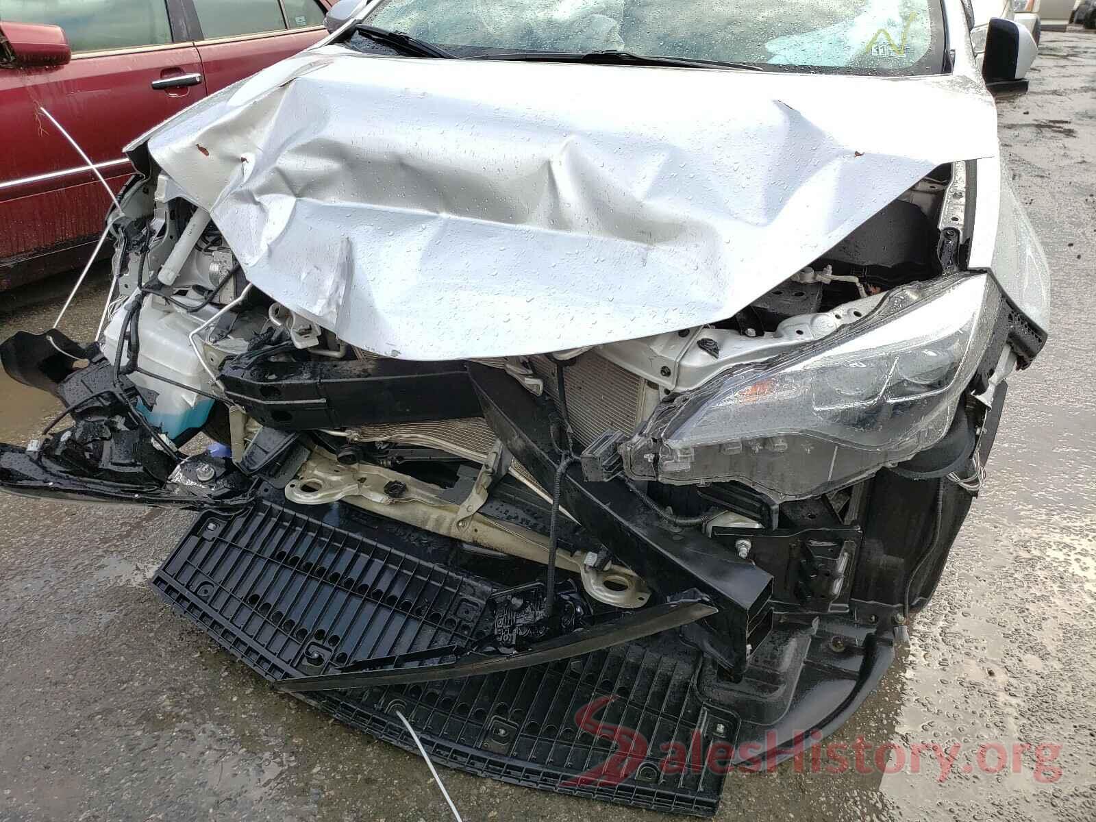 5YFBURHE1JP851586 2018 TOYOTA COROLLA