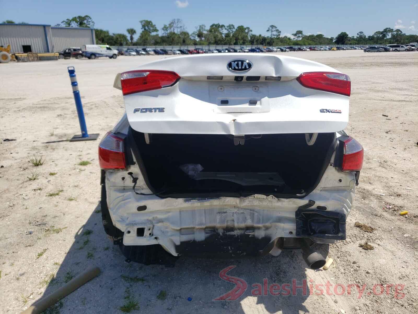 KNAFZ4A89G5553400 2016 KIA FORTE