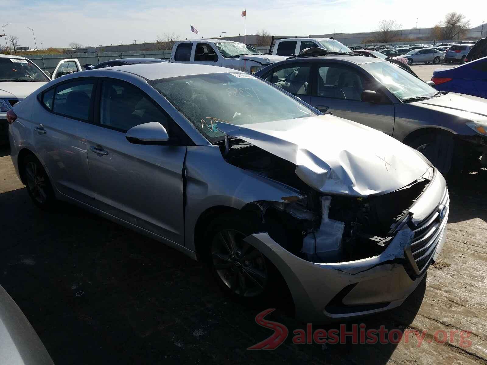 5NPD84LF5JH273120 2018 HYUNDAI ELANTRA