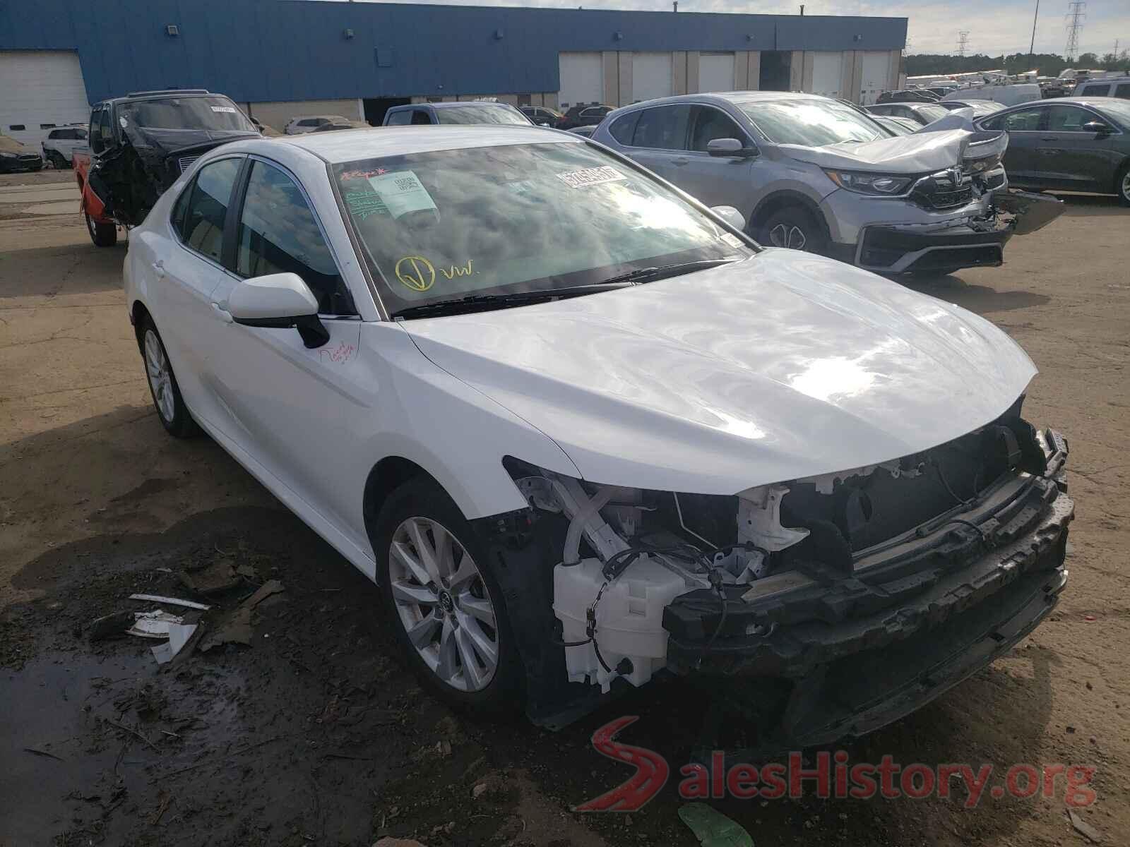 4T1B11HK3KU773781 2019 TOYOTA CAMRY