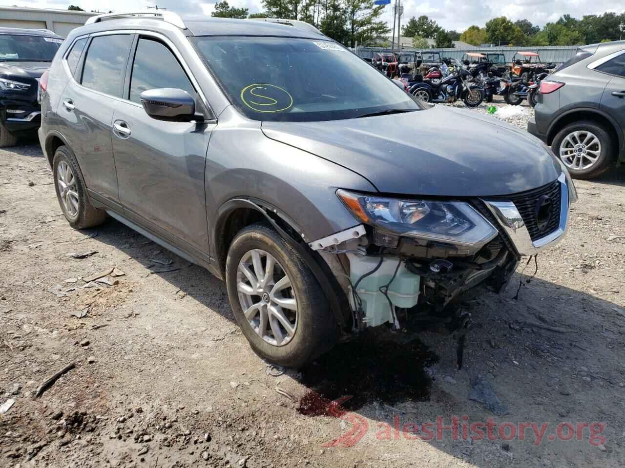 KNMAT2MTXJP519724 2018 NISSAN ROGUE