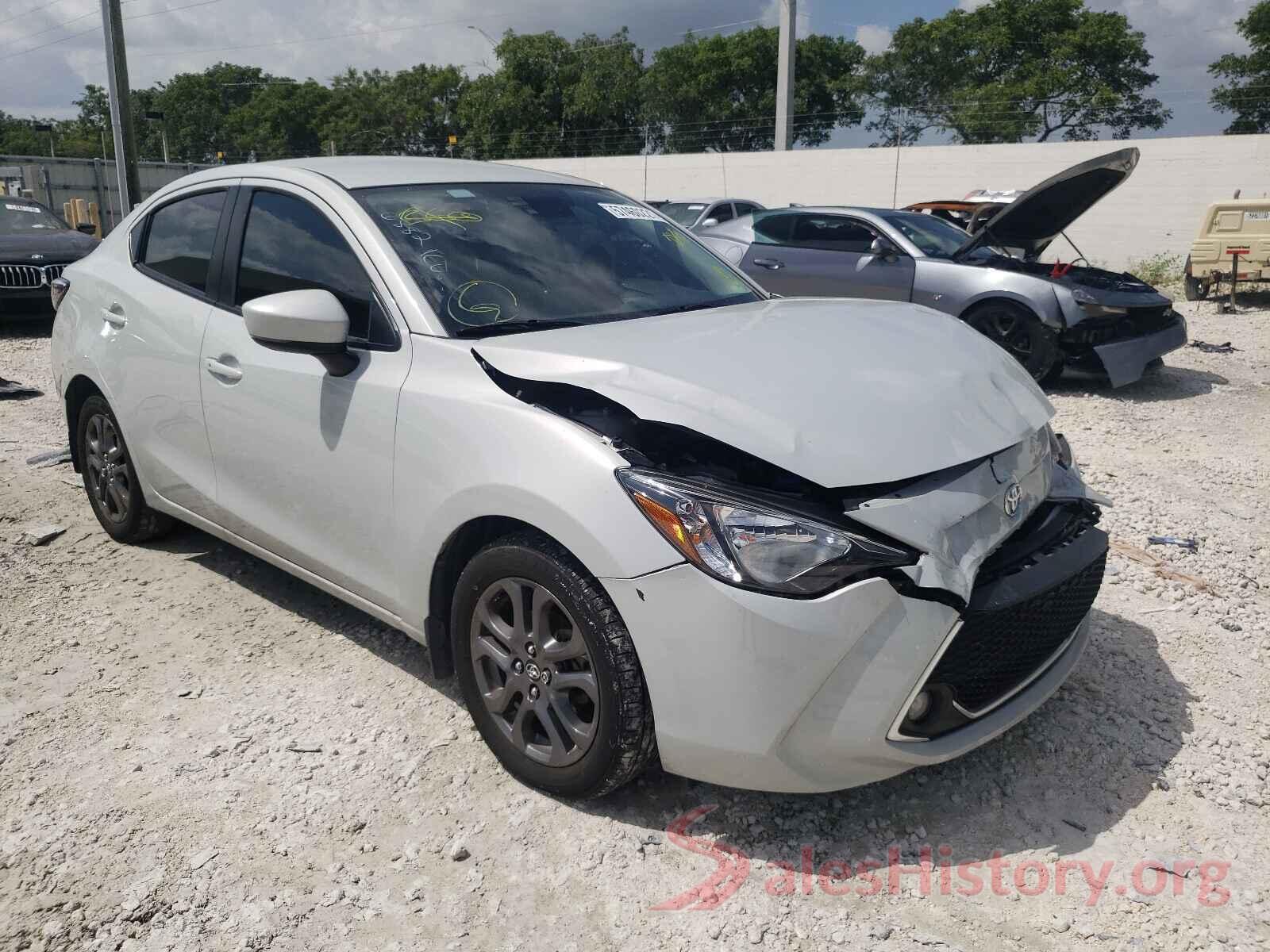 3MYDLBYV5KY528129 2019 TOYOTA YARIS