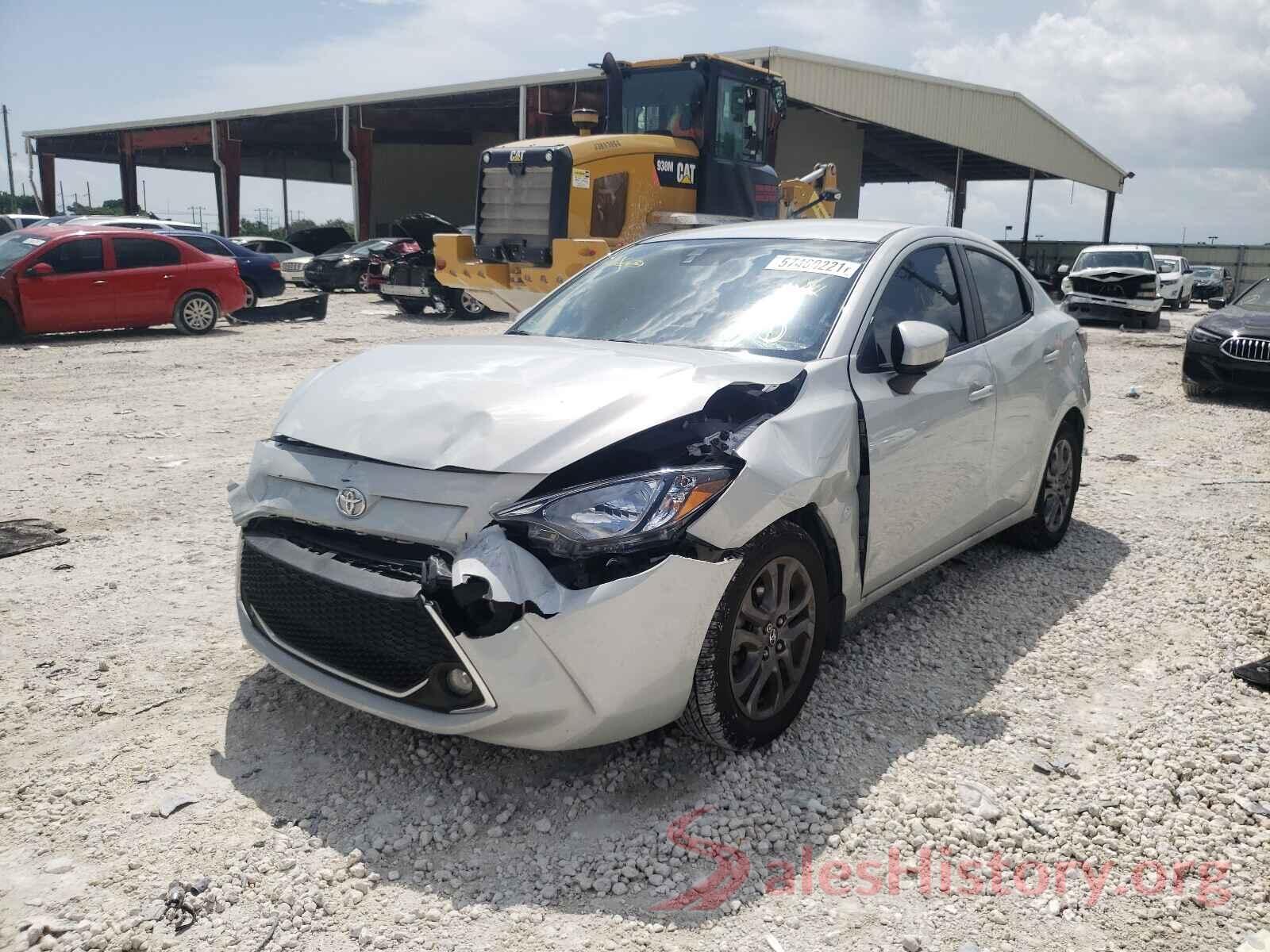 3MYDLBYV5KY528129 2019 TOYOTA YARIS