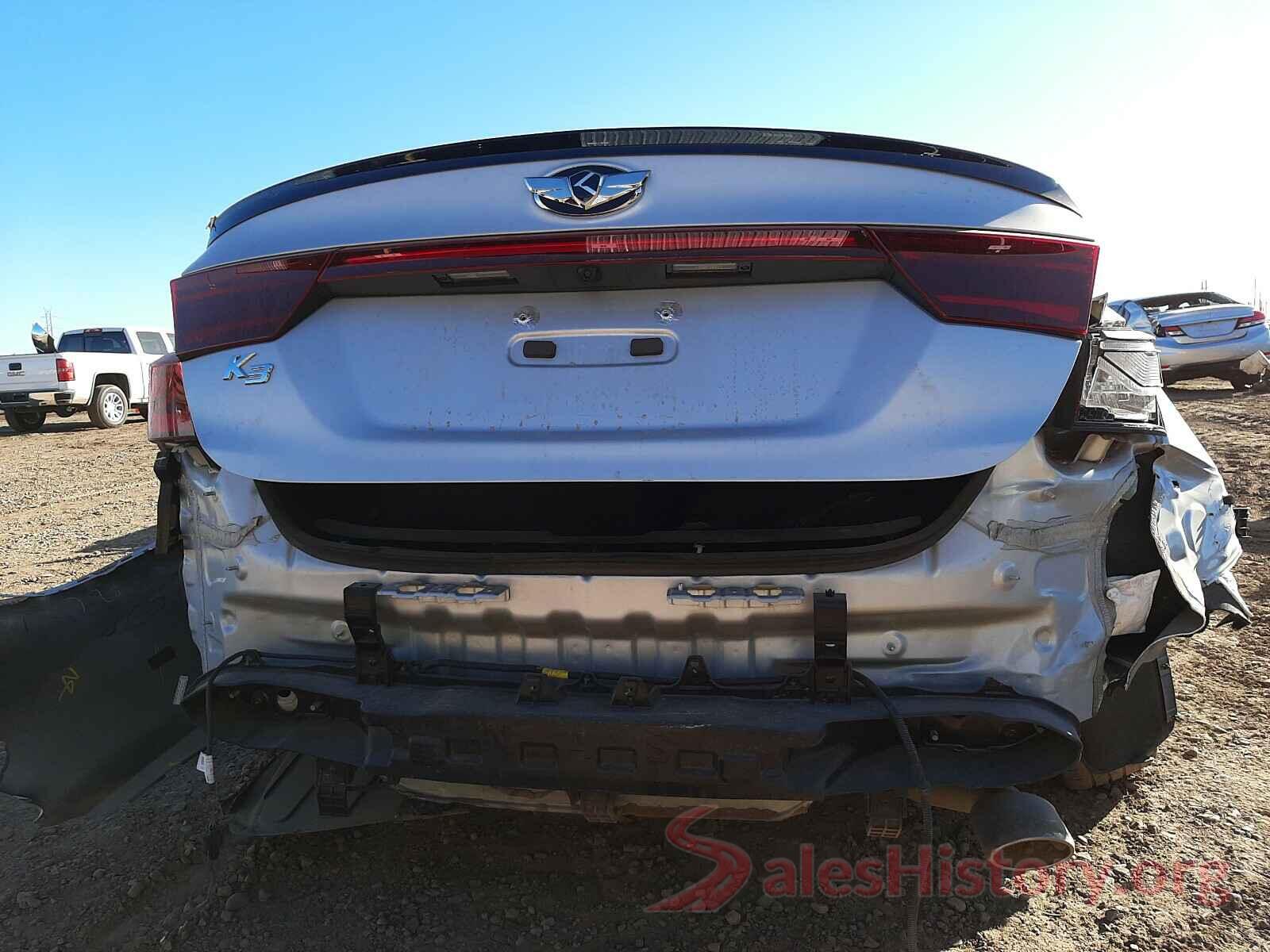 3KPF24AD0KE108125 2019 KIA FORTE