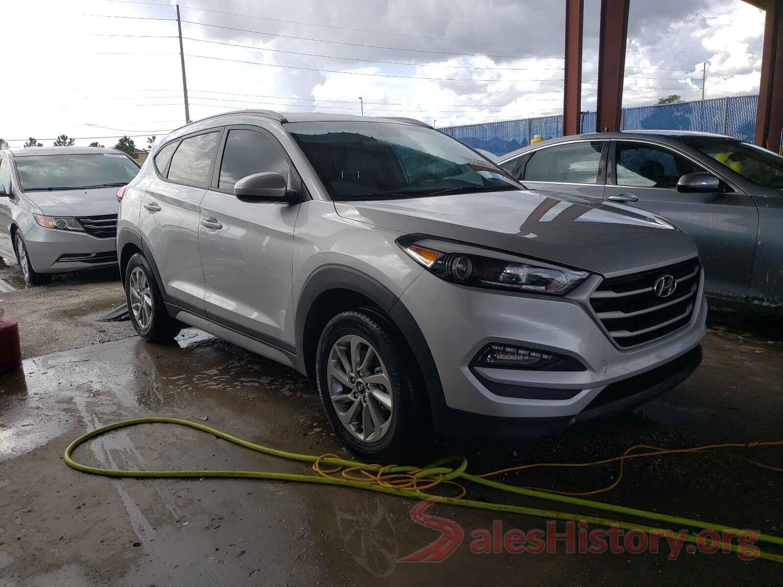 KM8J33A47JU754288 2018 HYUNDAI TUCSON