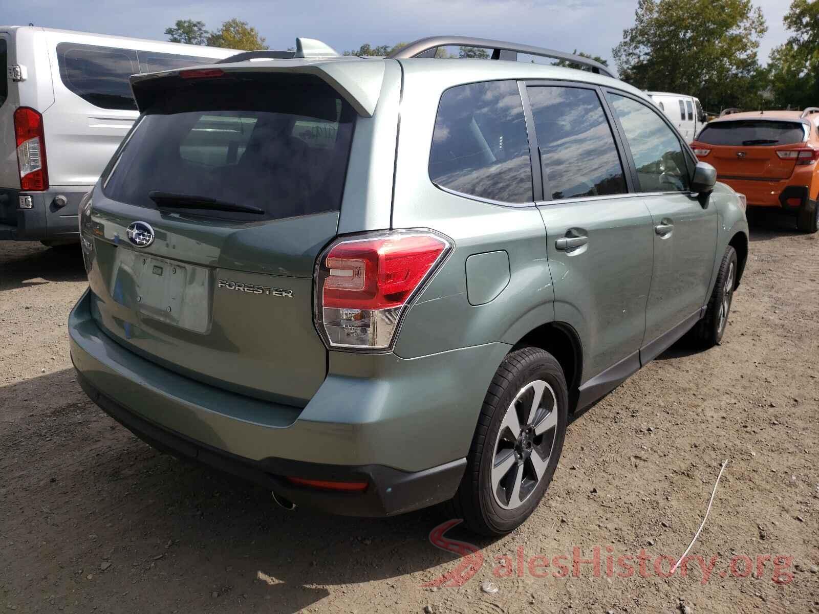 JF2SJARC7JH455862 2018 SUBARU FORESTER