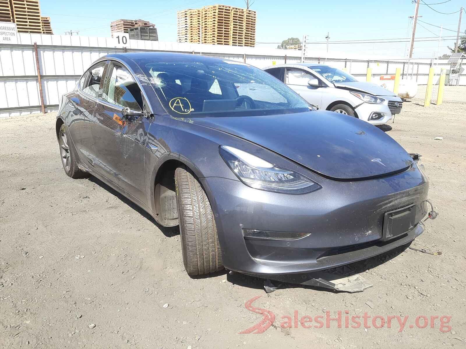 5YJ3E1EA4JF045208 2018 TESLA MODEL 3