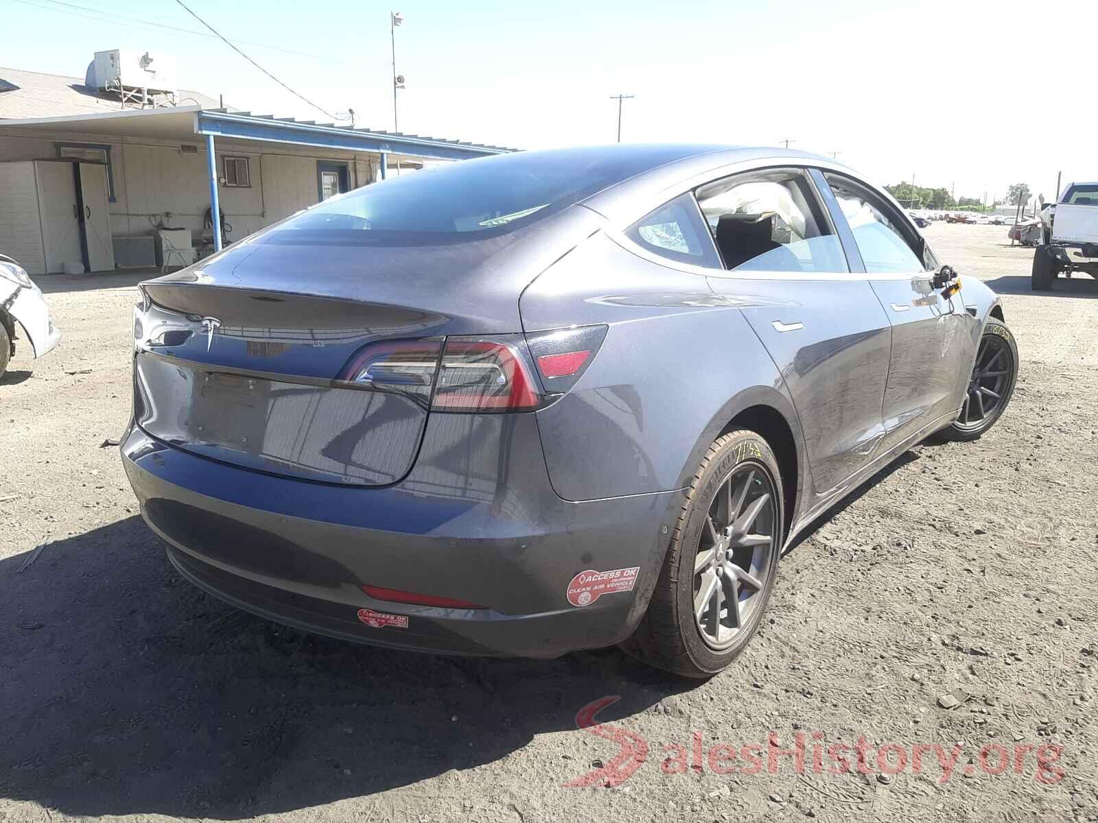 5YJ3E1EA4JF045208 2018 TESLA MODEL 3