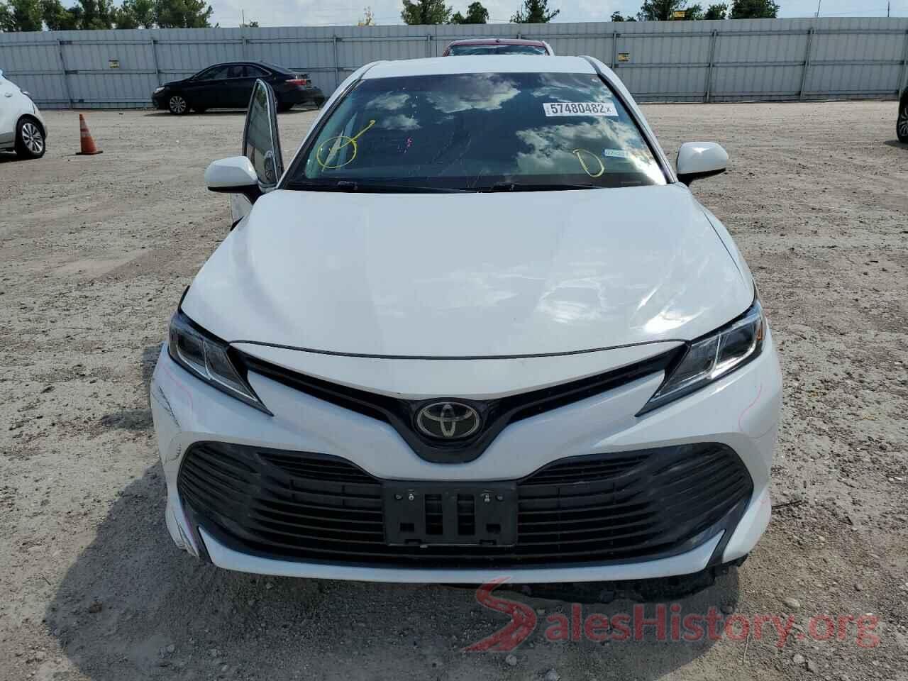 4T1B11HK8JU106445 2018 TOYOTA CAMRY