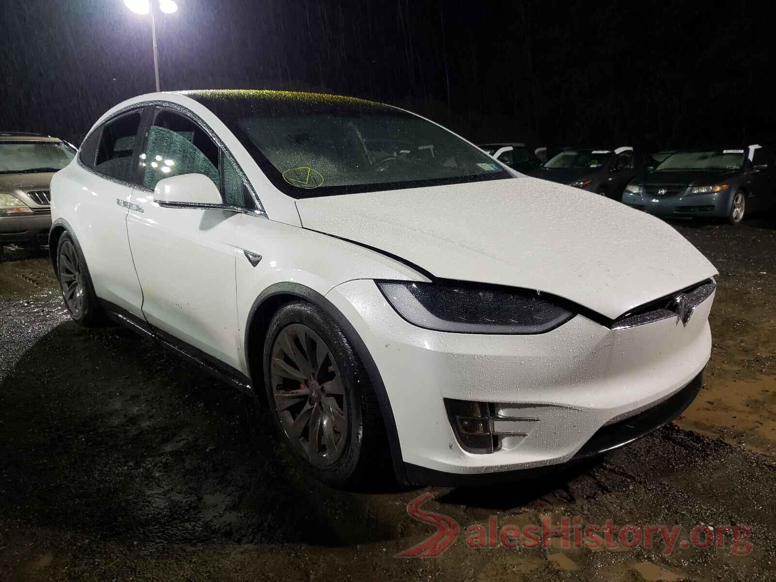 5YJXCBE47JF106249 2018 TESLA MODEL X