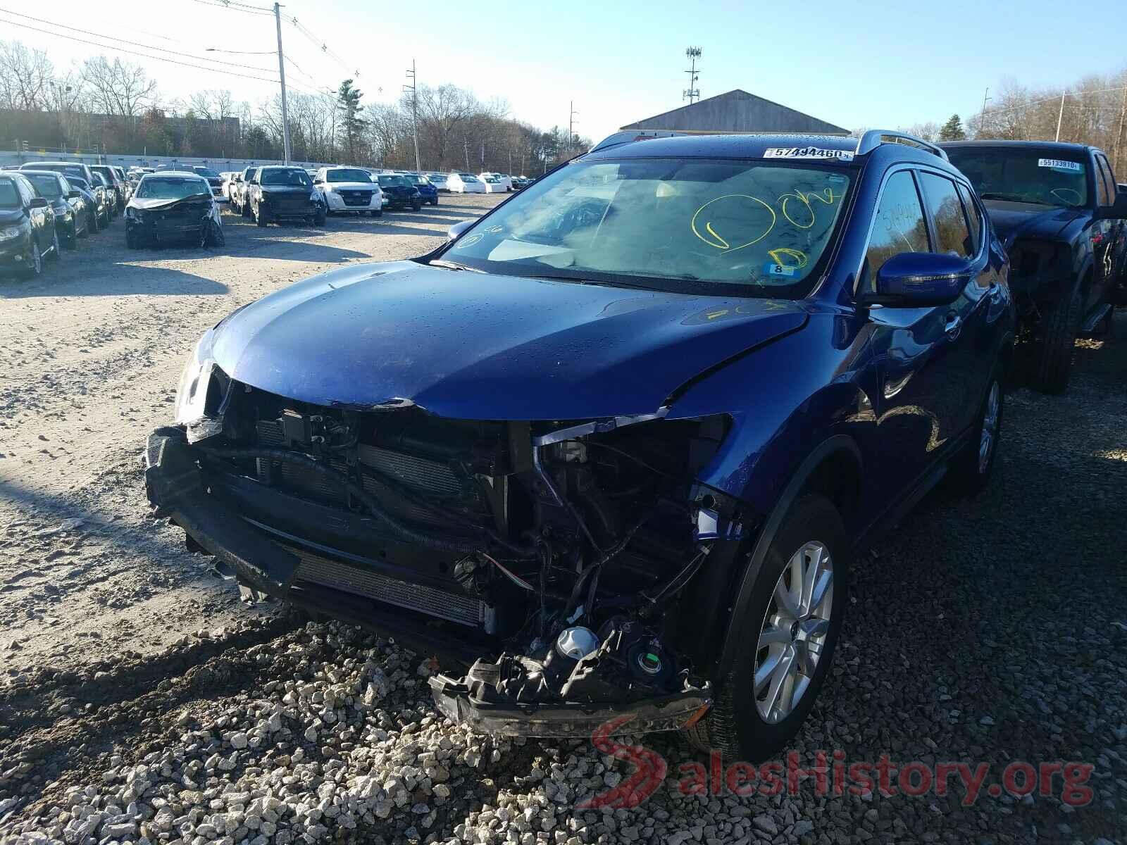 KNMAT2MV1JP622645 2018 NISSAN ROGUE