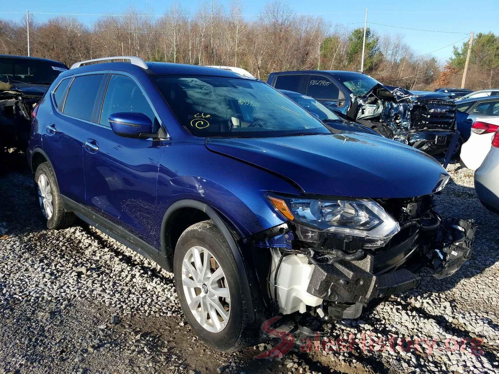 KNMAT2MV1JP622645 2018 NISSAN ROGUE