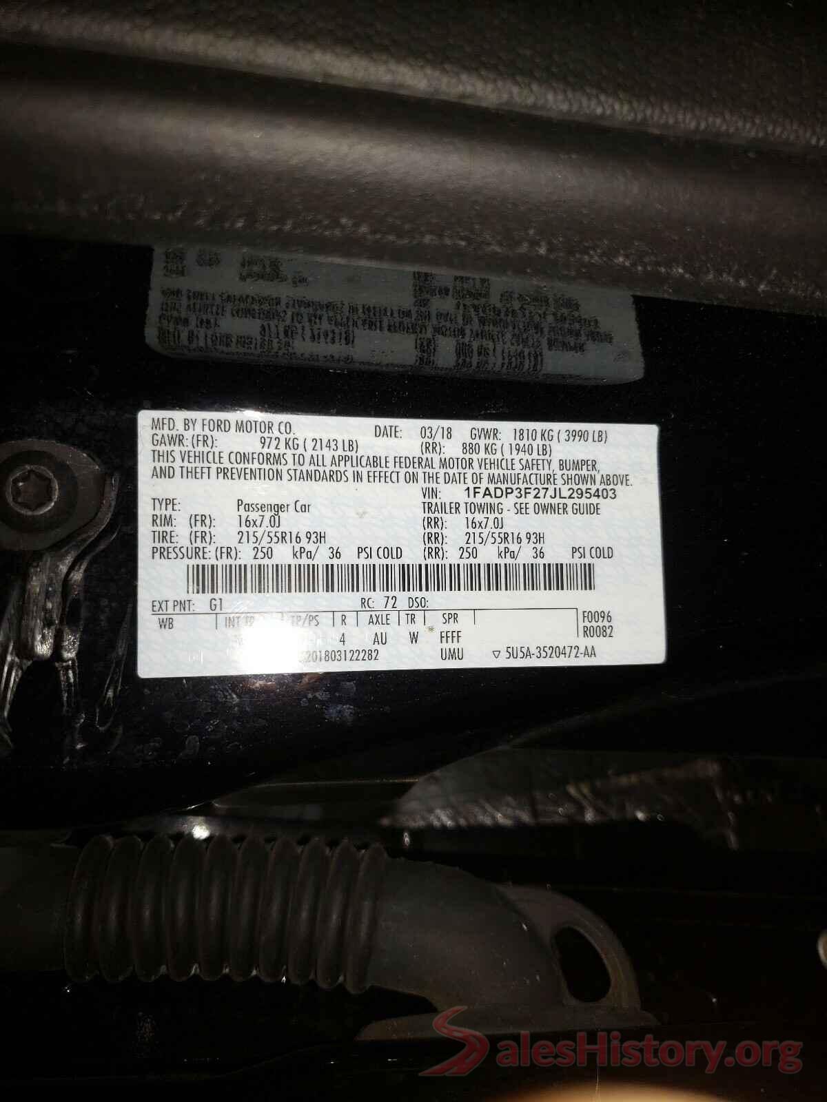 1FADP3F27JL295403 2018 FORD FOCUS