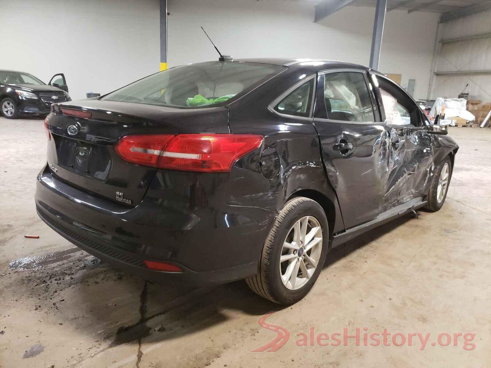 1FADP3F27JL295403 2018 FORD FOCUS