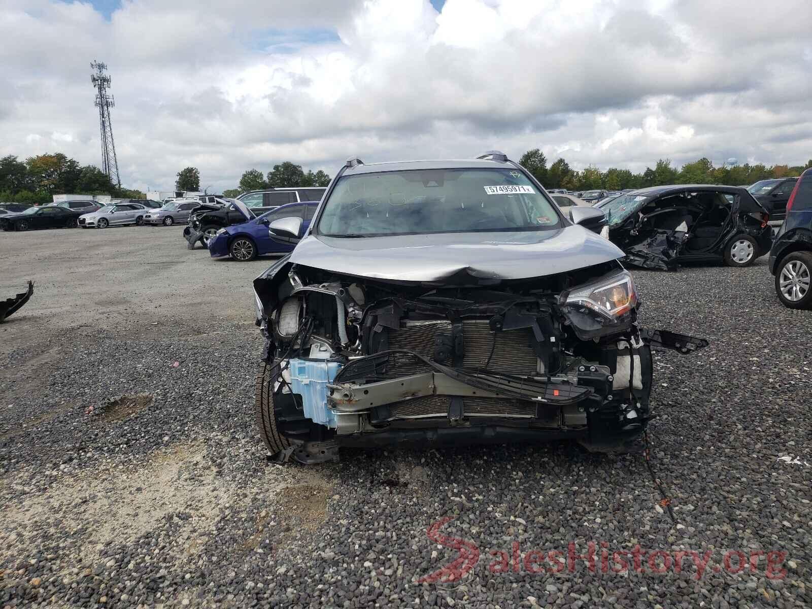 2T3RFREV4HW690647 2017 TOYOTA RAV4