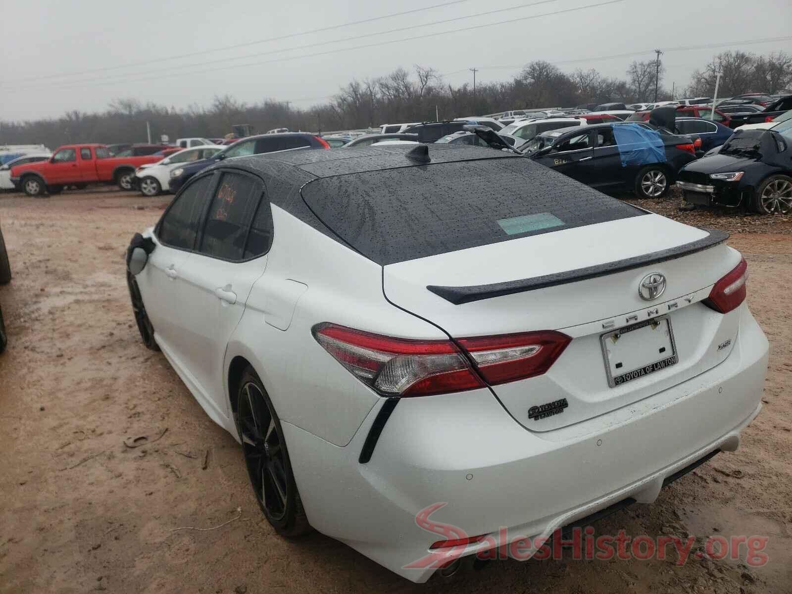 4T1BZ1HK1JU019298 2018 TOYOTA CAMRY