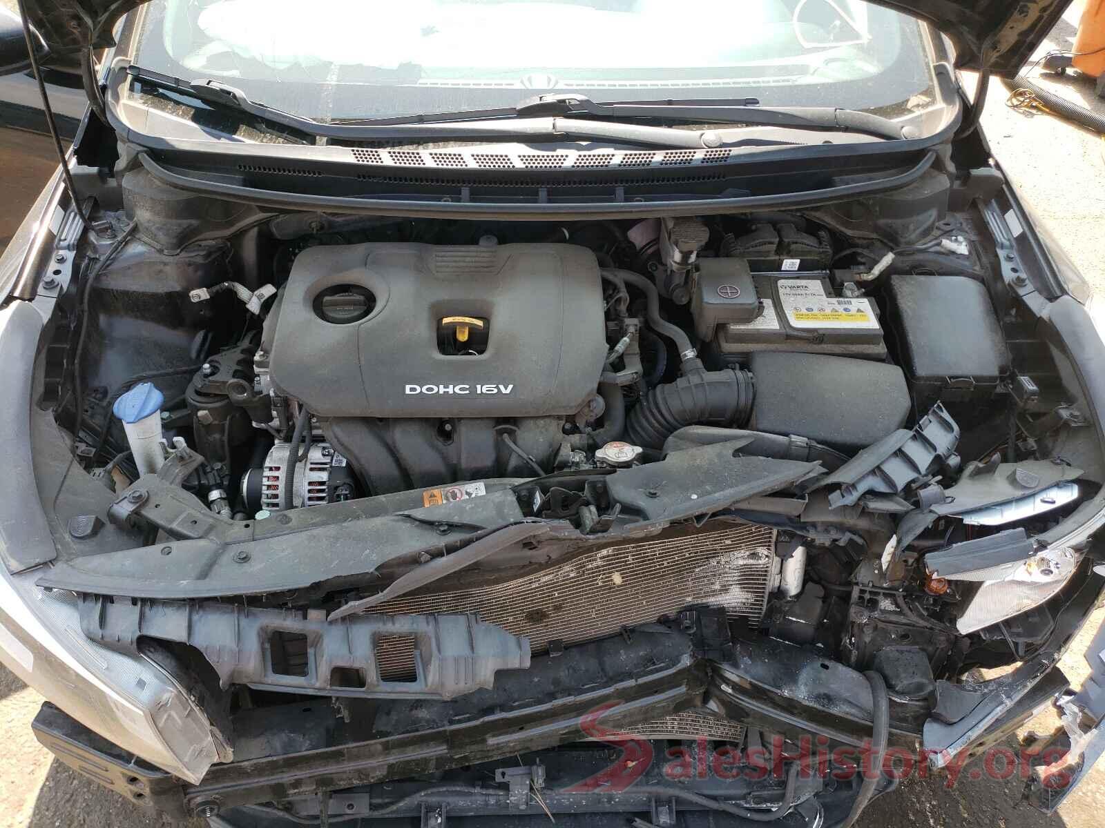 3KPFK4A71JE227388 2018 KIA FORTE