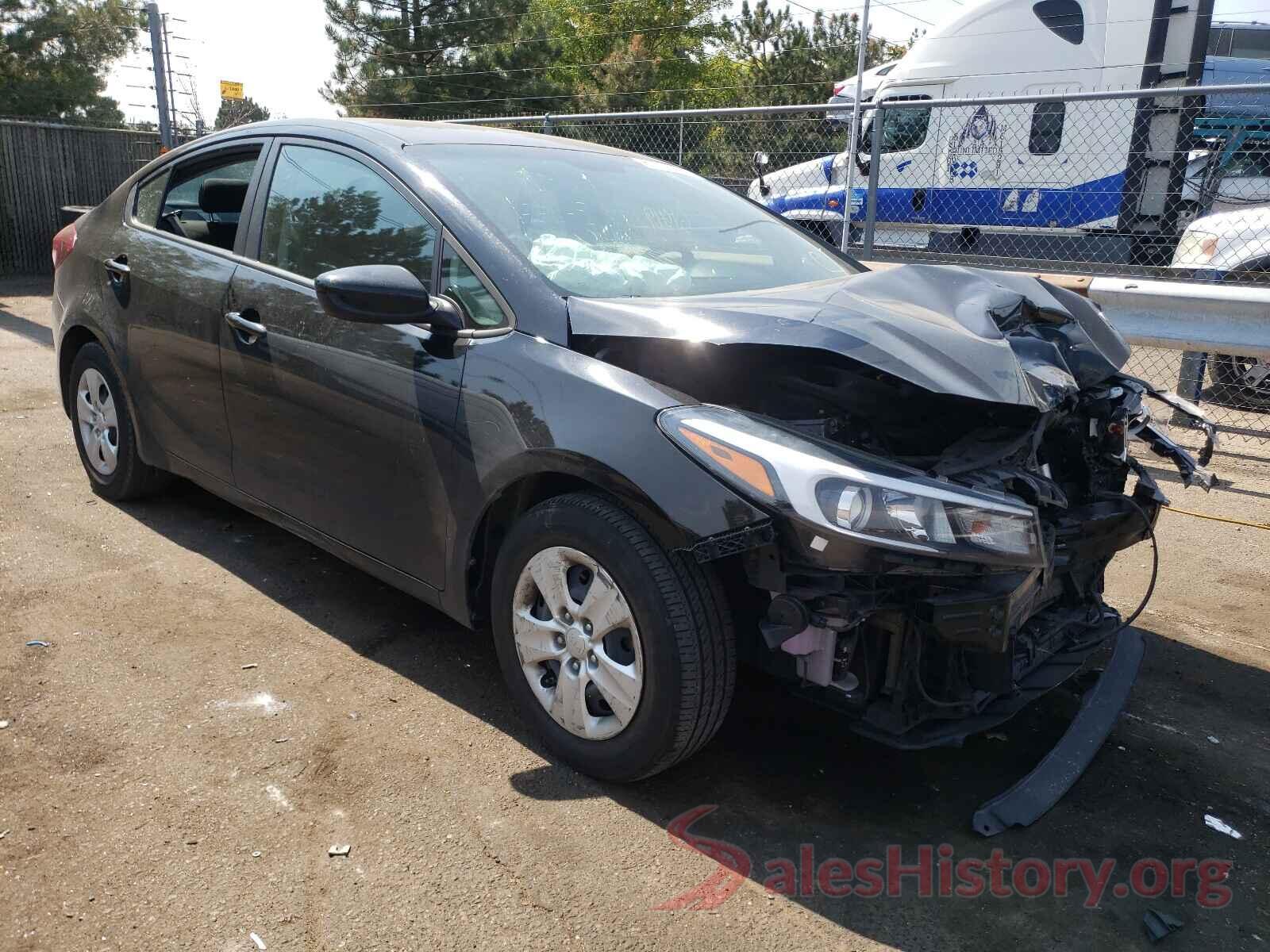 3KPFK4A71JE227388 2018 KIA FORTE