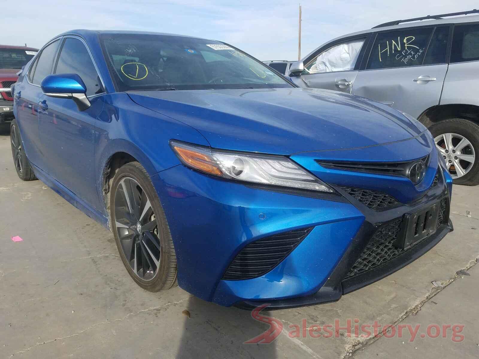 4T1B61HK3JU022857 2018 TOYOTA CAMRY