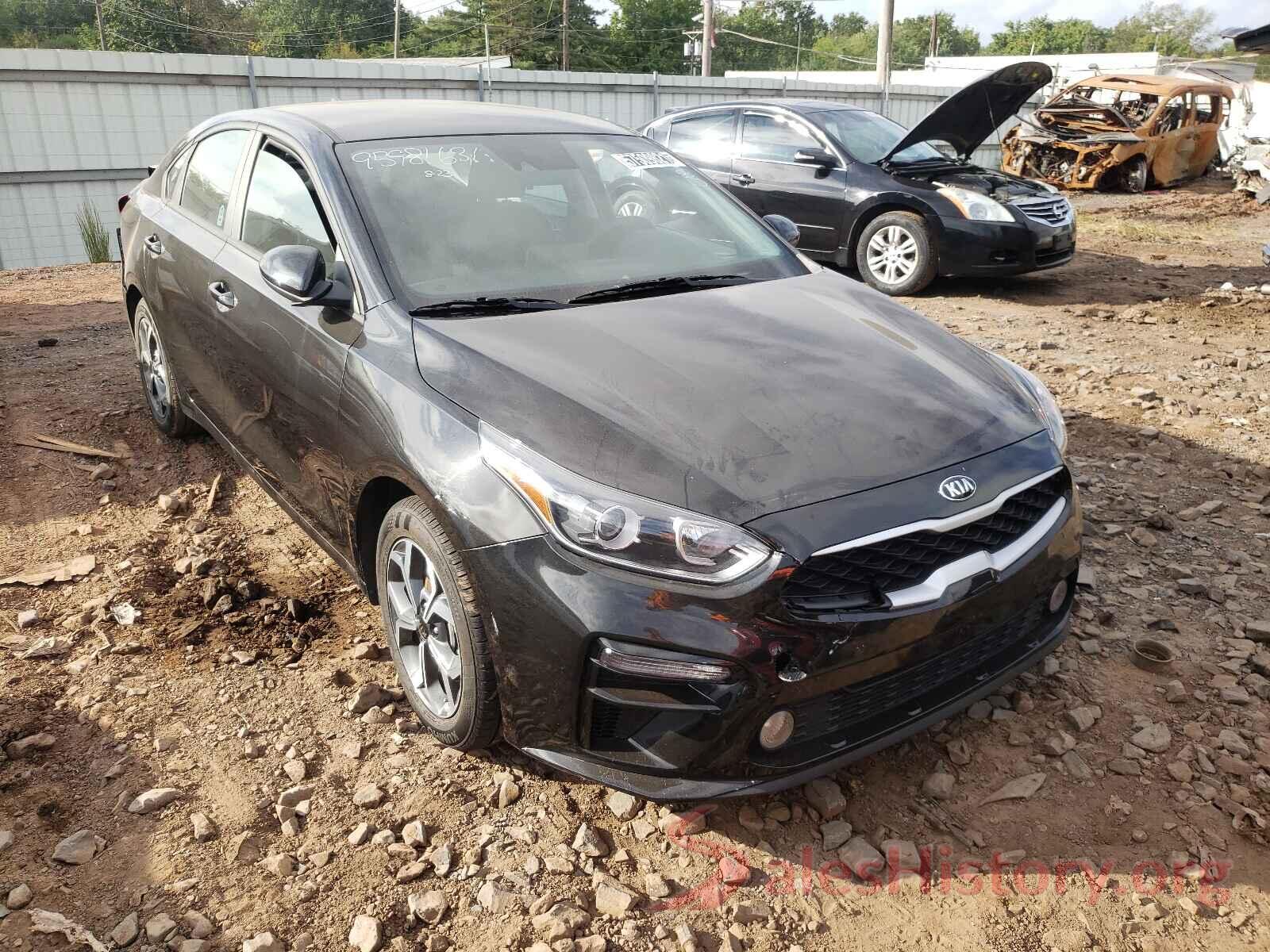 3KPF24AD3ME326563 2021 KIA FORTE