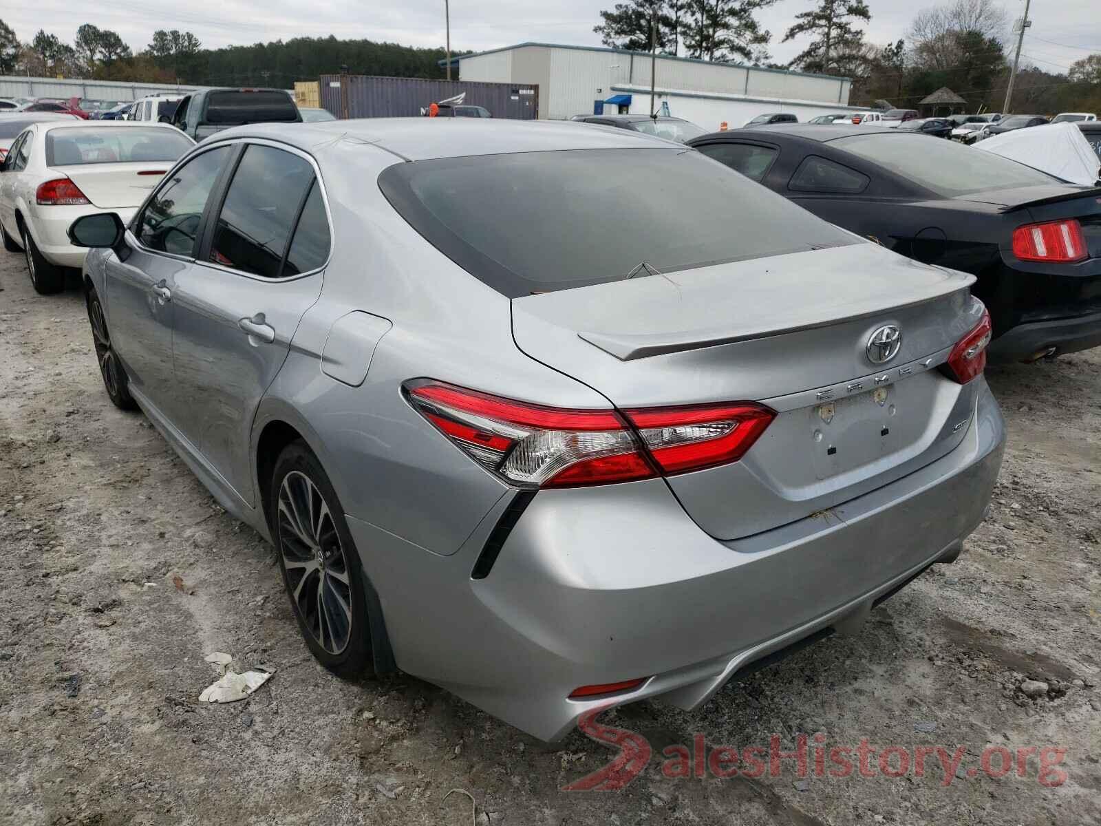 4T1B11HK1JU019065 2018 TOYOTA CAMRY