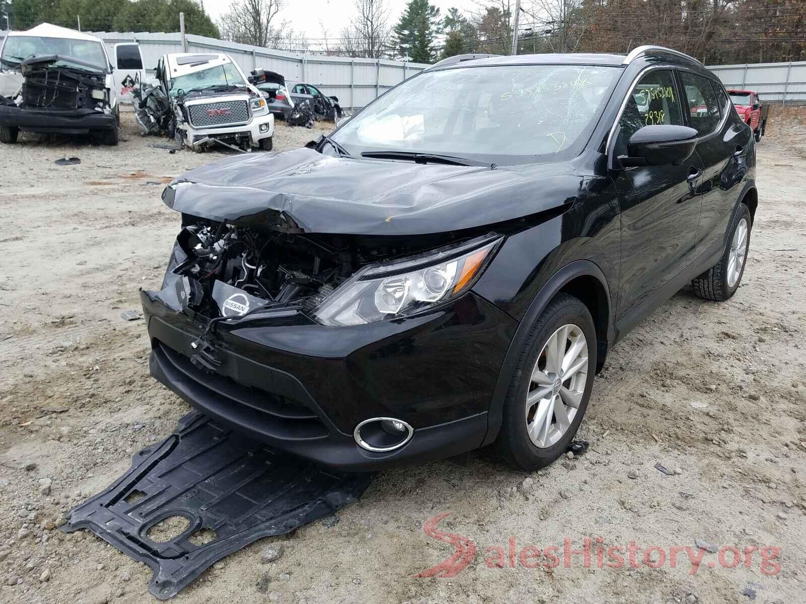 JN1BJ1CR4JW286135 2018 NISSAN ROGUE