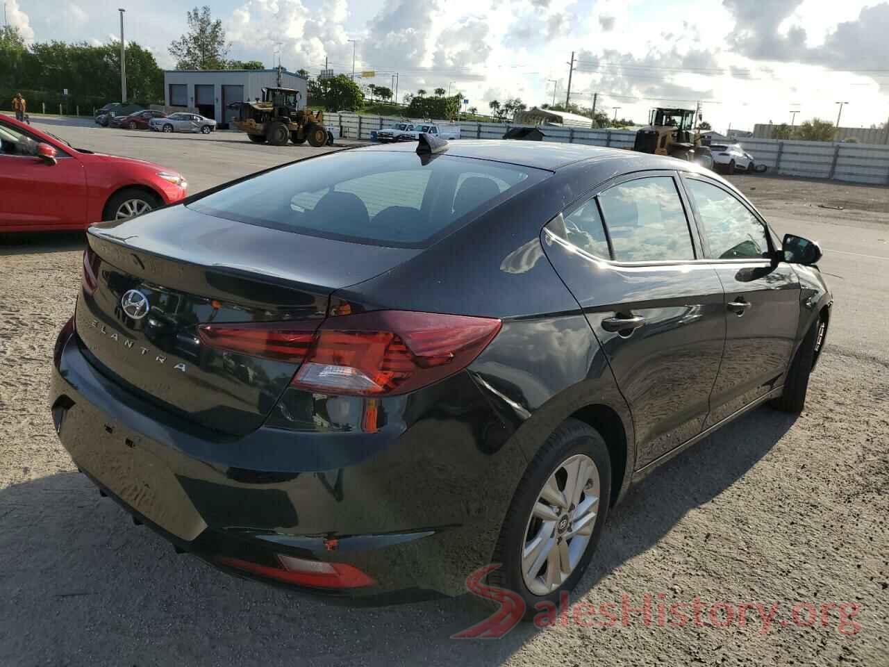 5NPD84LF9LH577571 2020 HYUNDAI ELANTRA