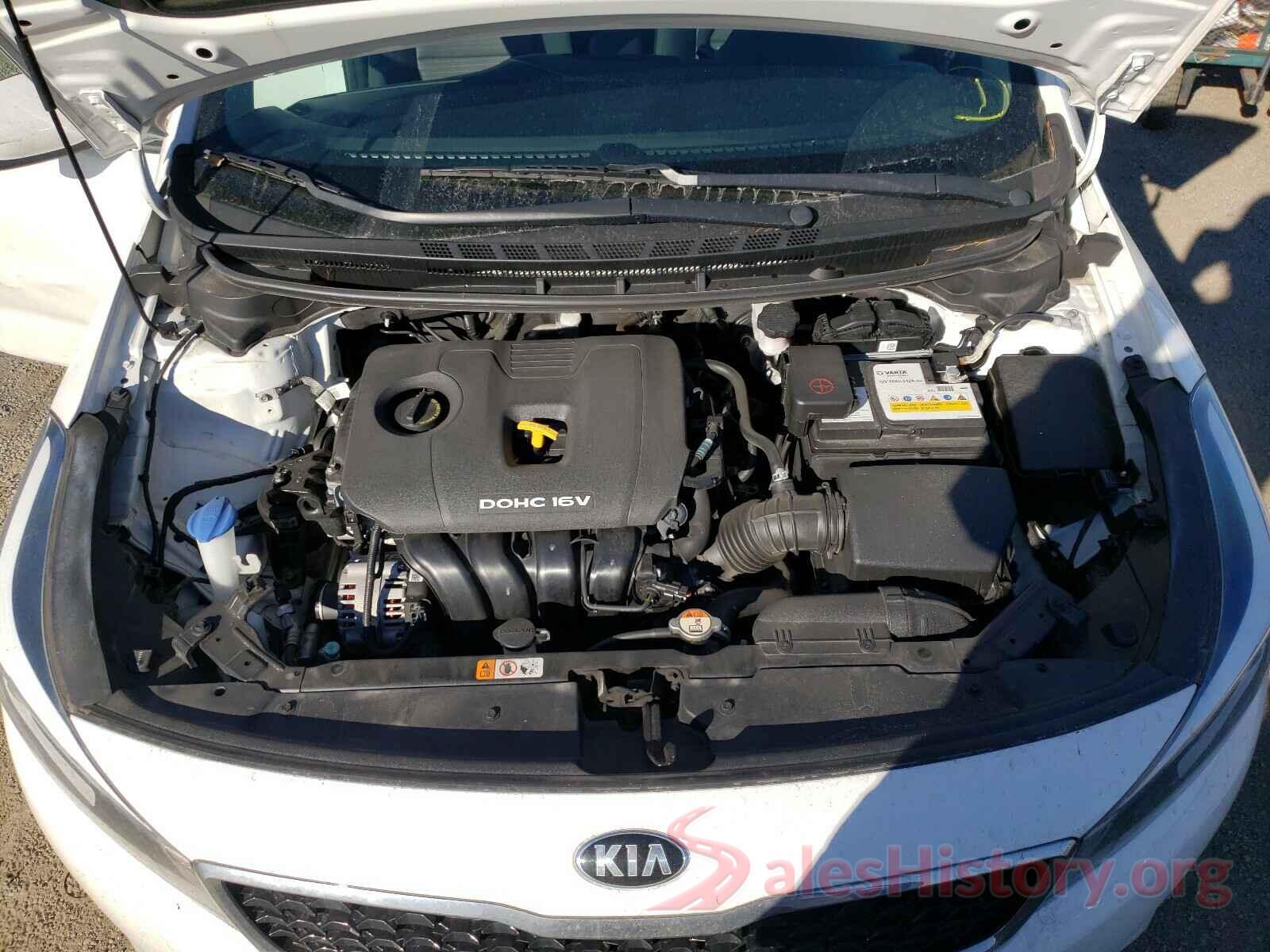 3KPFL4A7XJE252660 2018 KIA FORTE