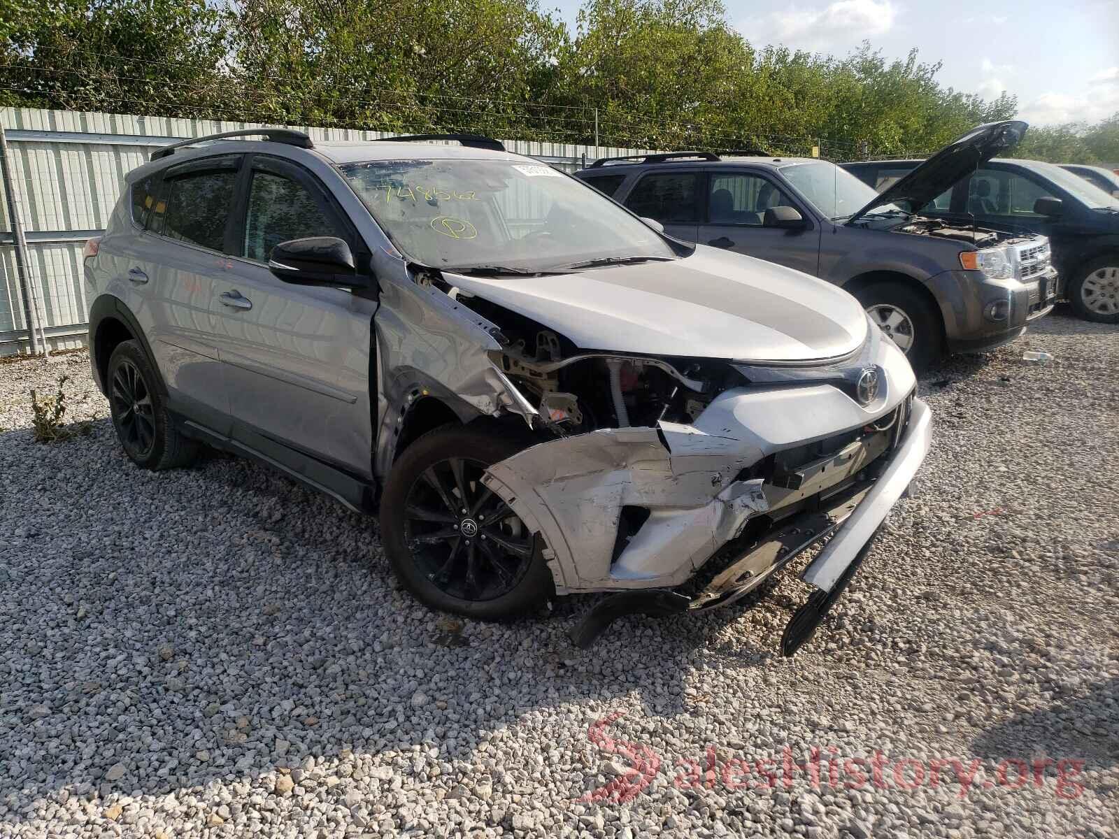 2T3RFREV6JW748568 2018 TOYOTA RAV4