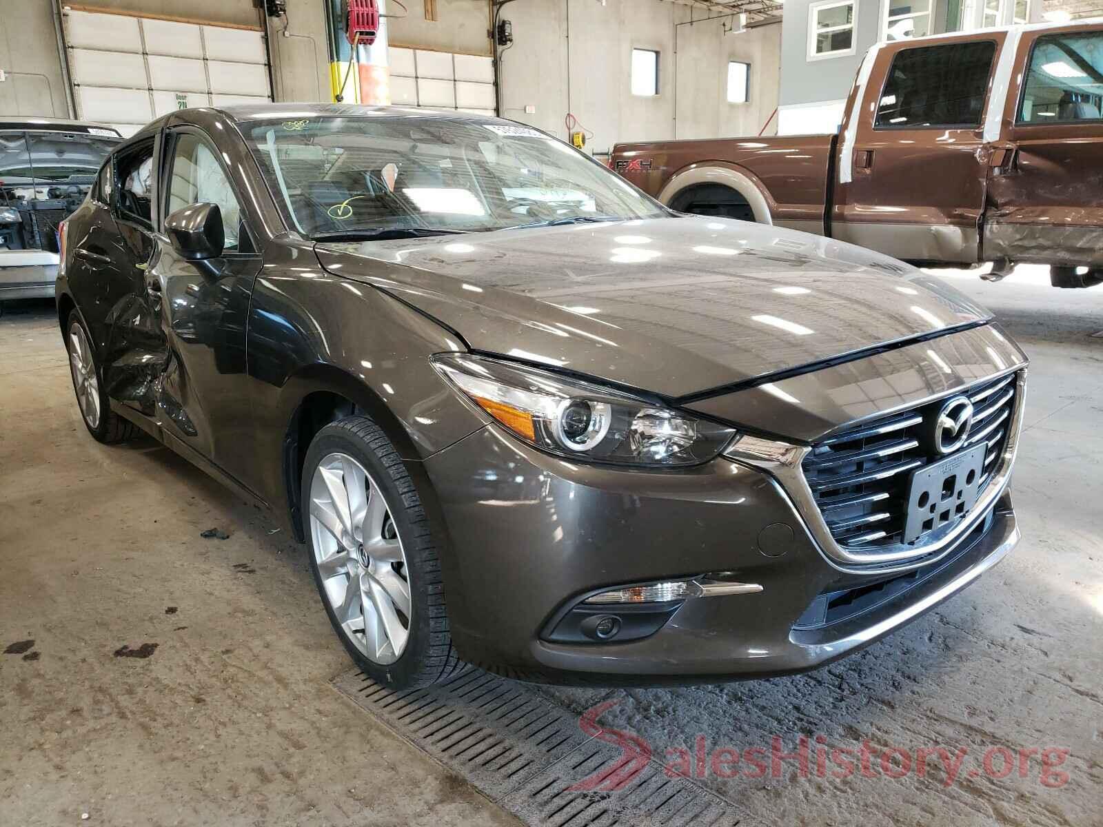 JM1BN1W31H1104004 2017 MAZDA 3