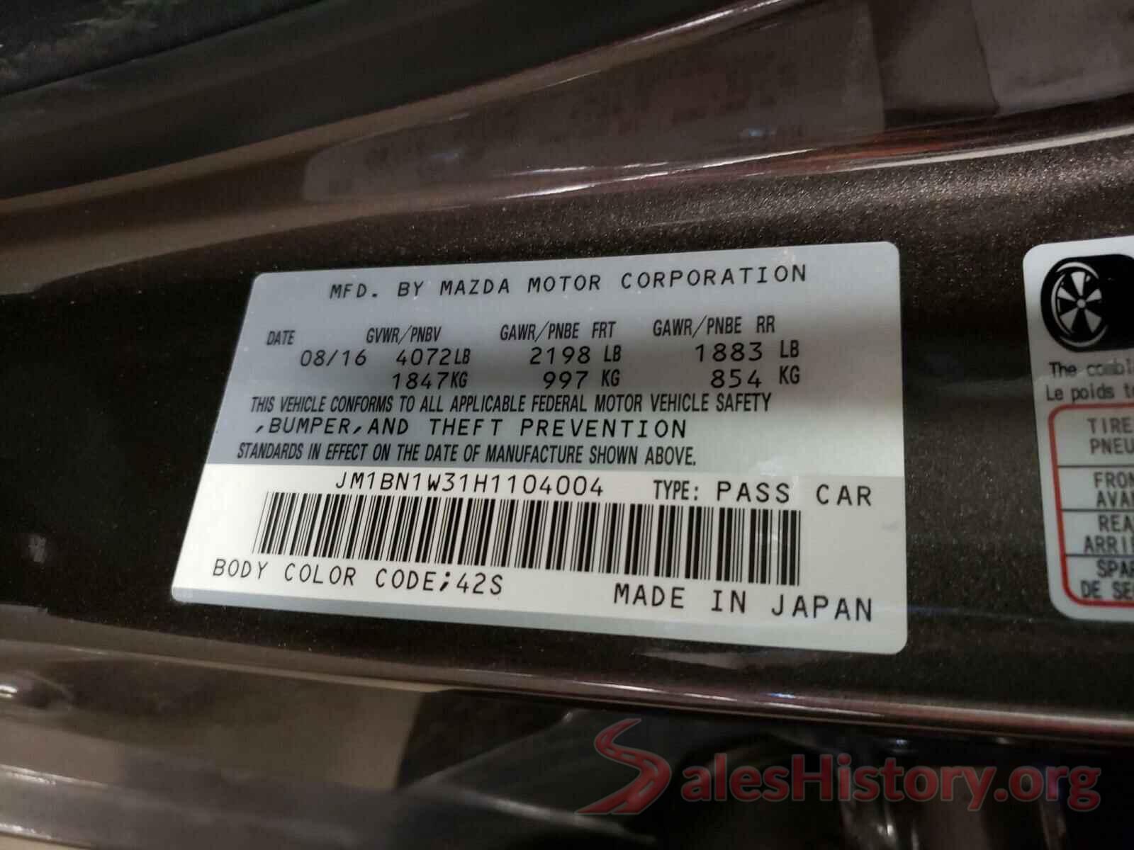 JM1BN1W31H1104004 2017 MAZDA 3