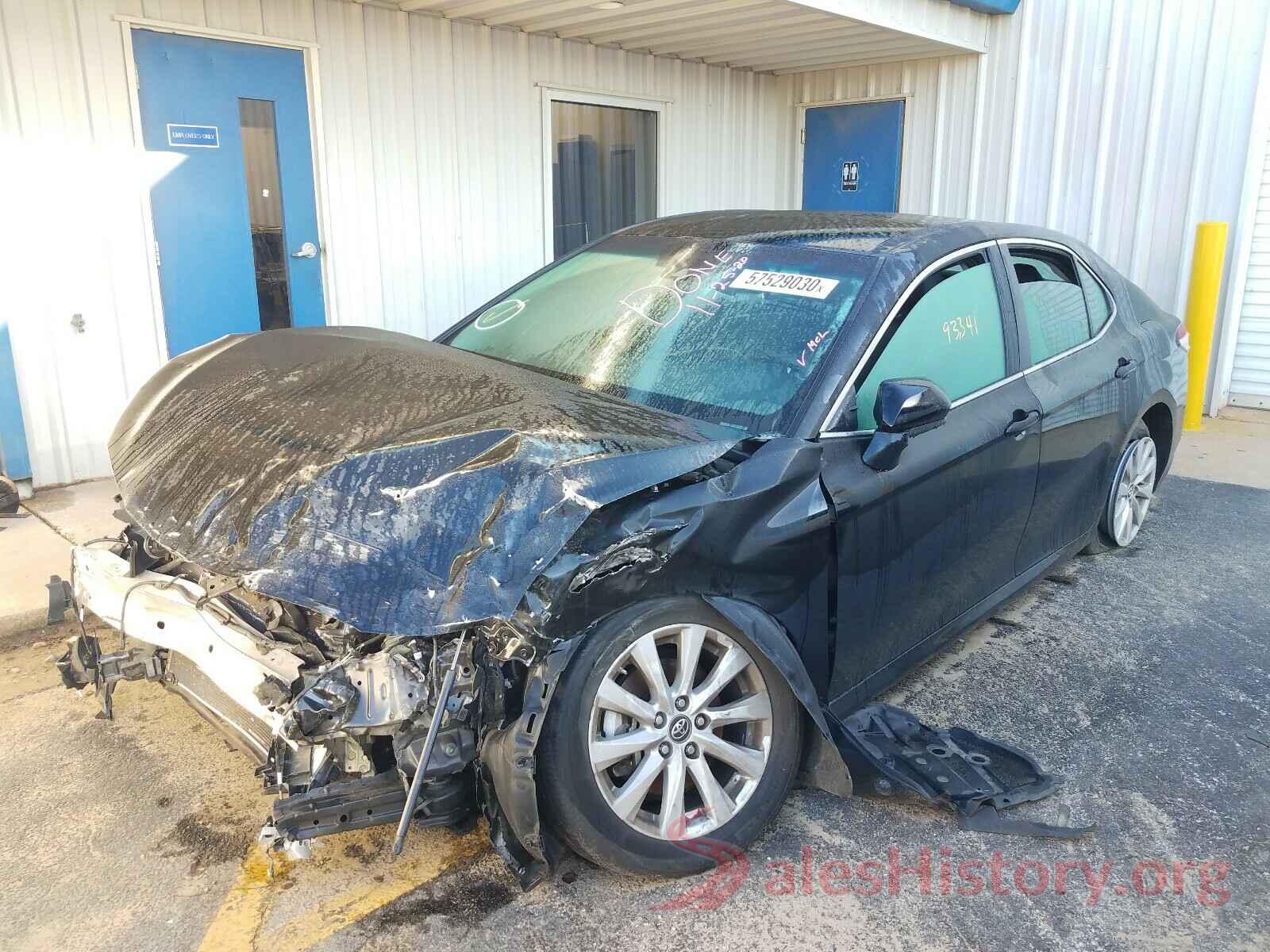 4T1B11HK3JU577399 2018 TOYOTA CAMRY