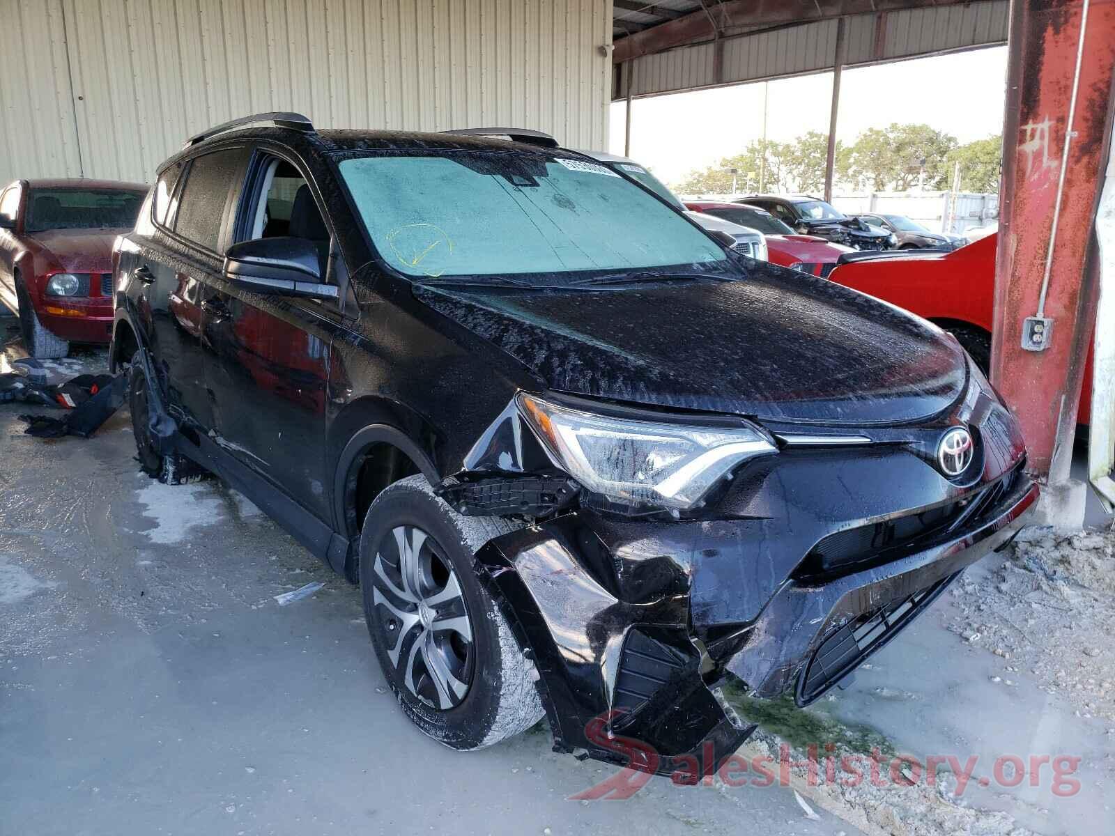 2T3ZFREV4HW381311 2017 TOYOTA RAV4