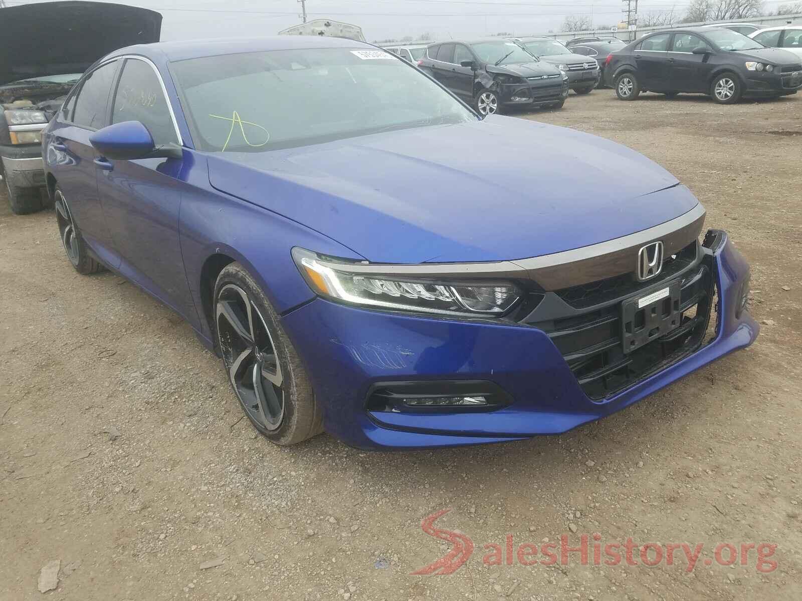 1HGCV1F32JA056816 2018 HONDA ACCORD