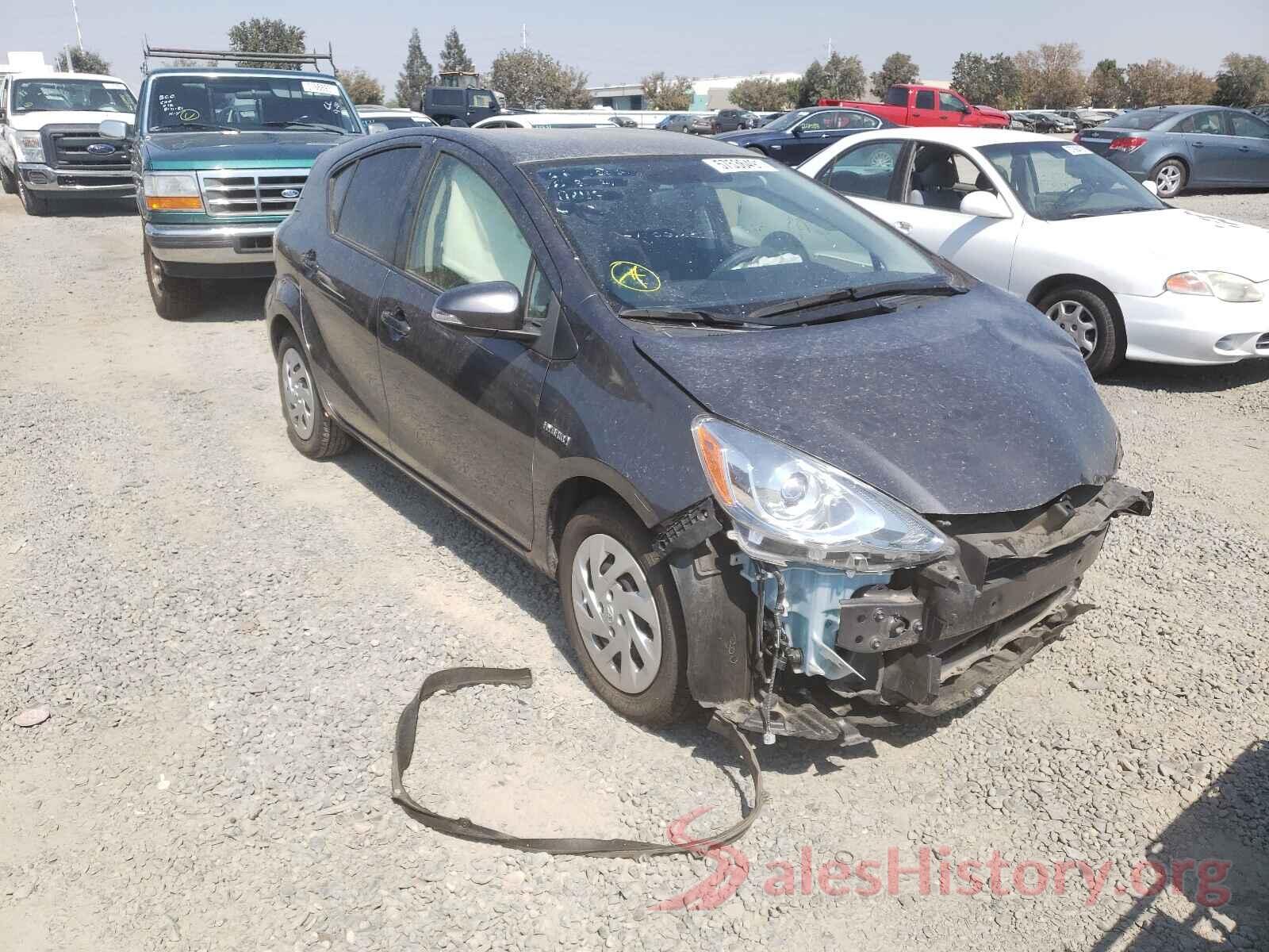 JTDKDTB35G1121200 2016 TOYOTA PRIUS