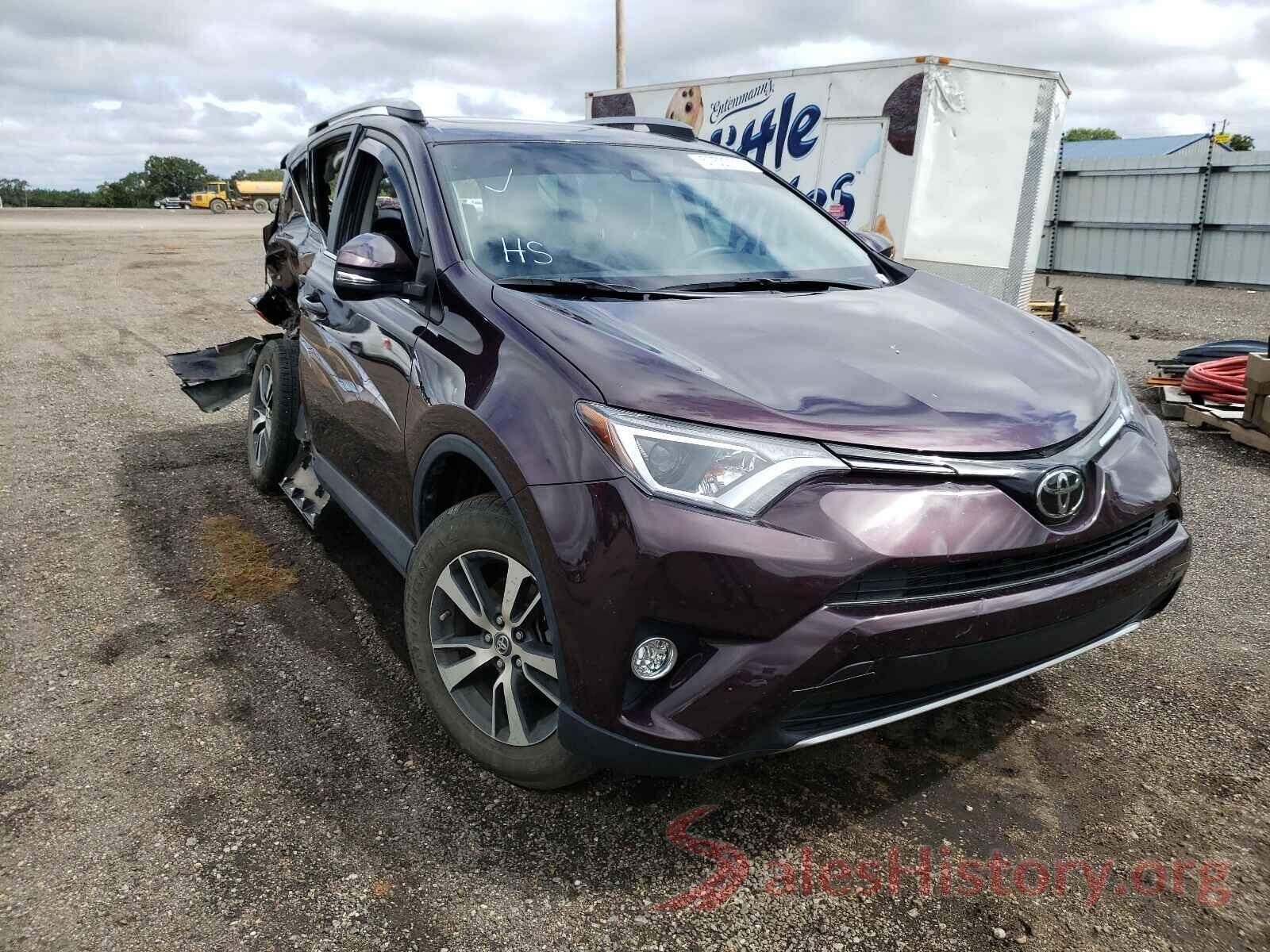 2T3WFREV0JW431629 2018 TOYOTA RAV4