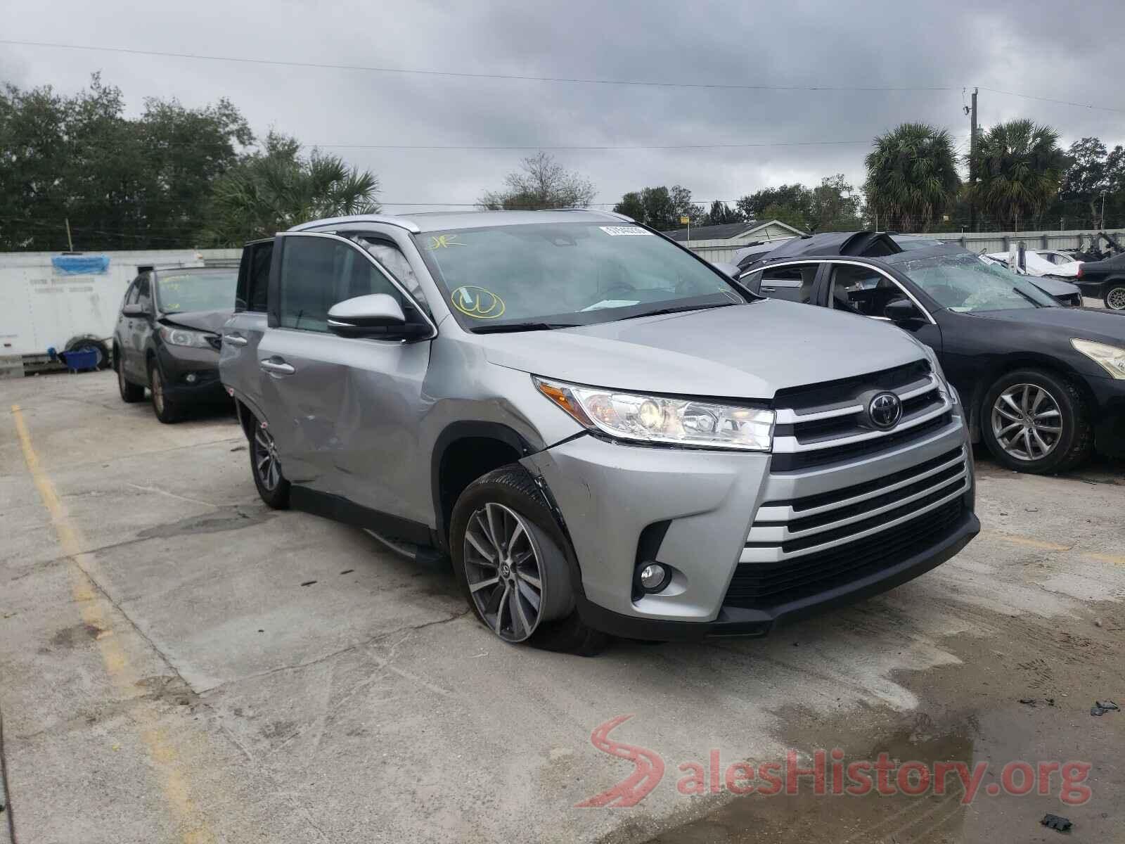 5TDKZRFHXKS557224 2019 TOYOTA HIGHLANDER