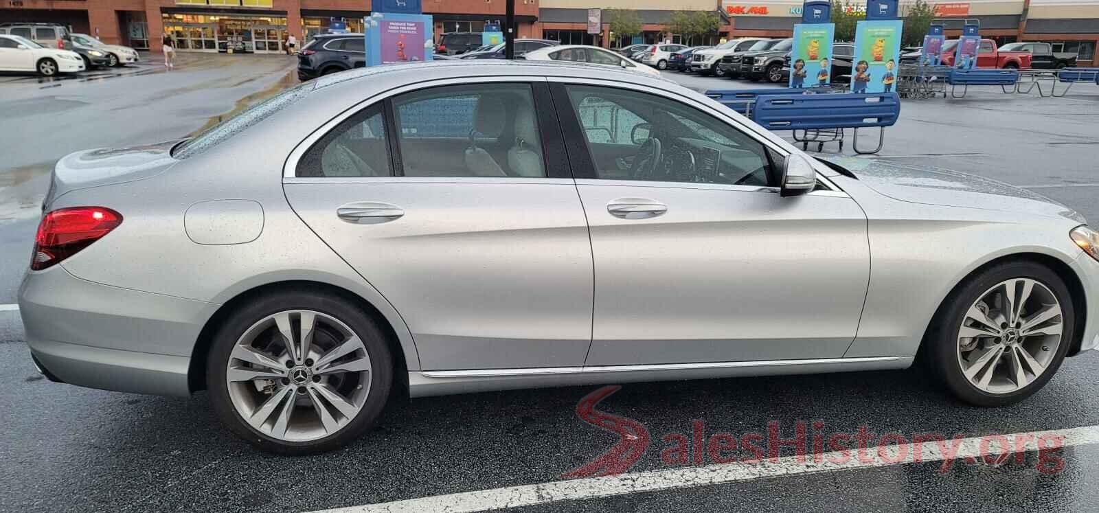 55SWF4JB0JU260299 2018 MERCEDES-BENZ C-CLASS