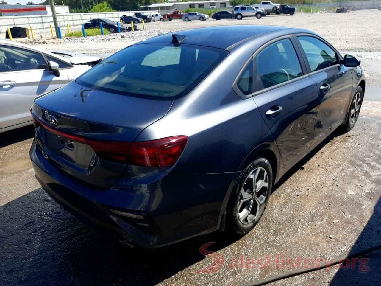 3KPF24AD1ME357410 2021 KIA FORTE