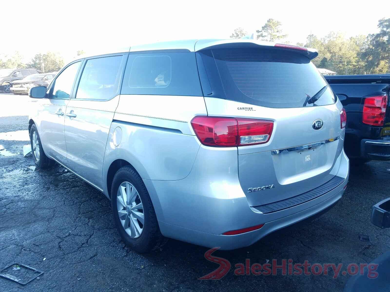 KNDMA5C17H6263854 2017 KIA SEDONA