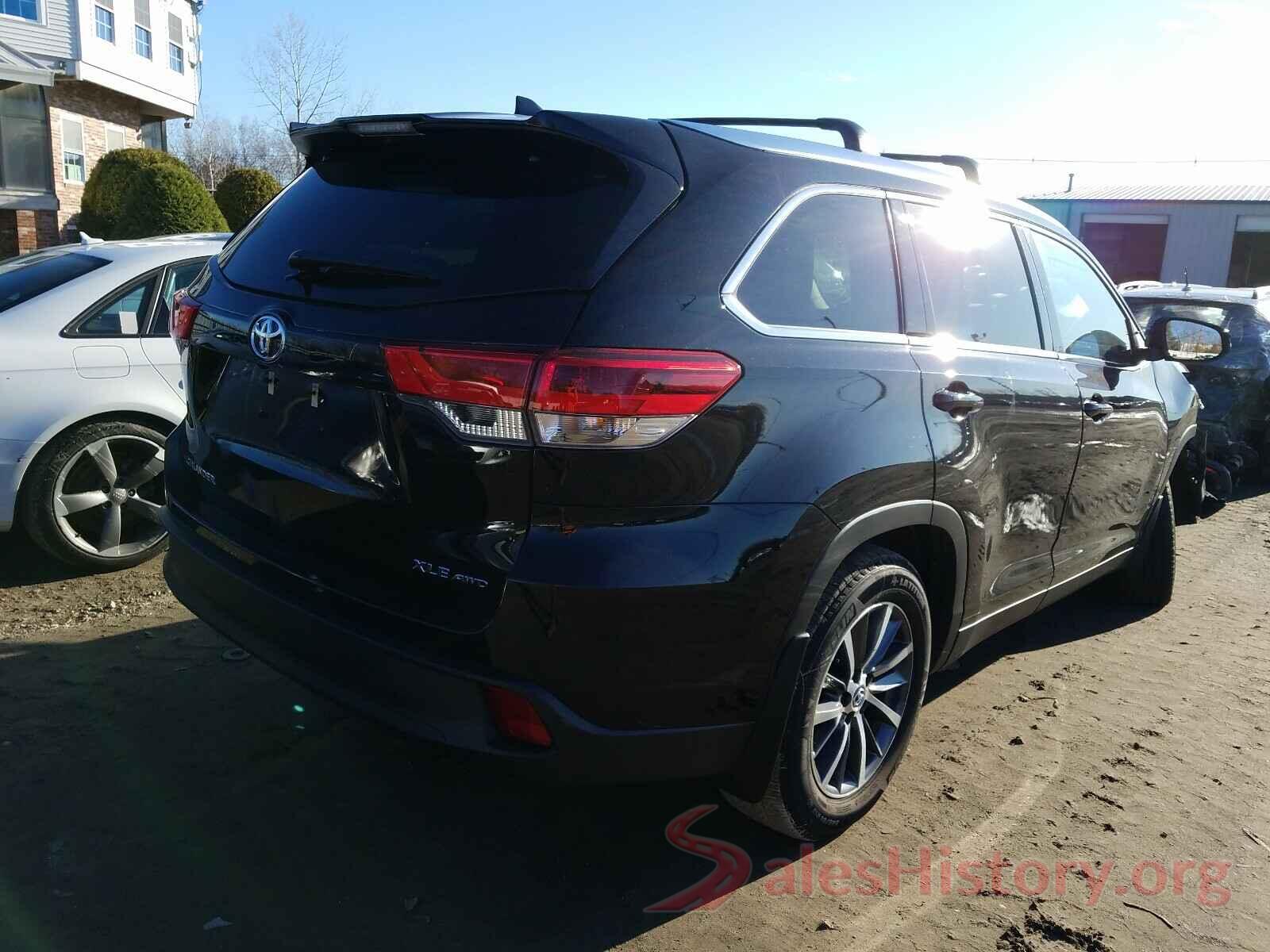 5TDJZRFH4KS613217 2019 TOYOTA HIGHLANDER