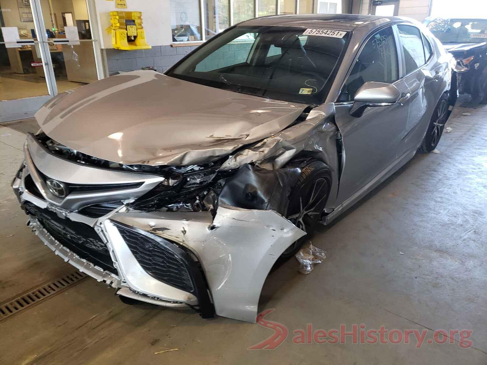 4T1G11AK5MU483528 2021 TOYOTA CAMRY