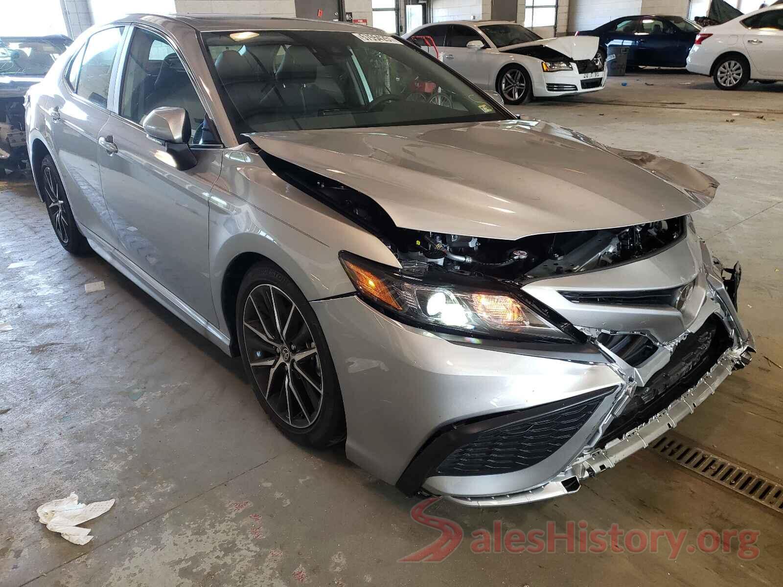 4T1G11AK5MU483528 2021 TOYOTA CAMRY