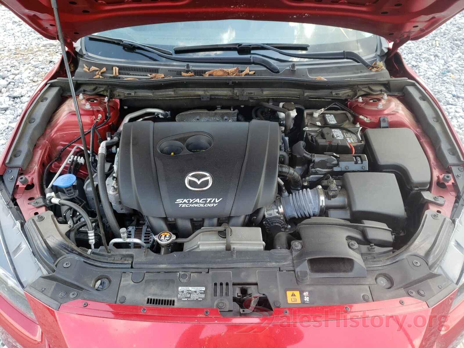 3MZBN1V31JM209617 2018 MAZDA 3