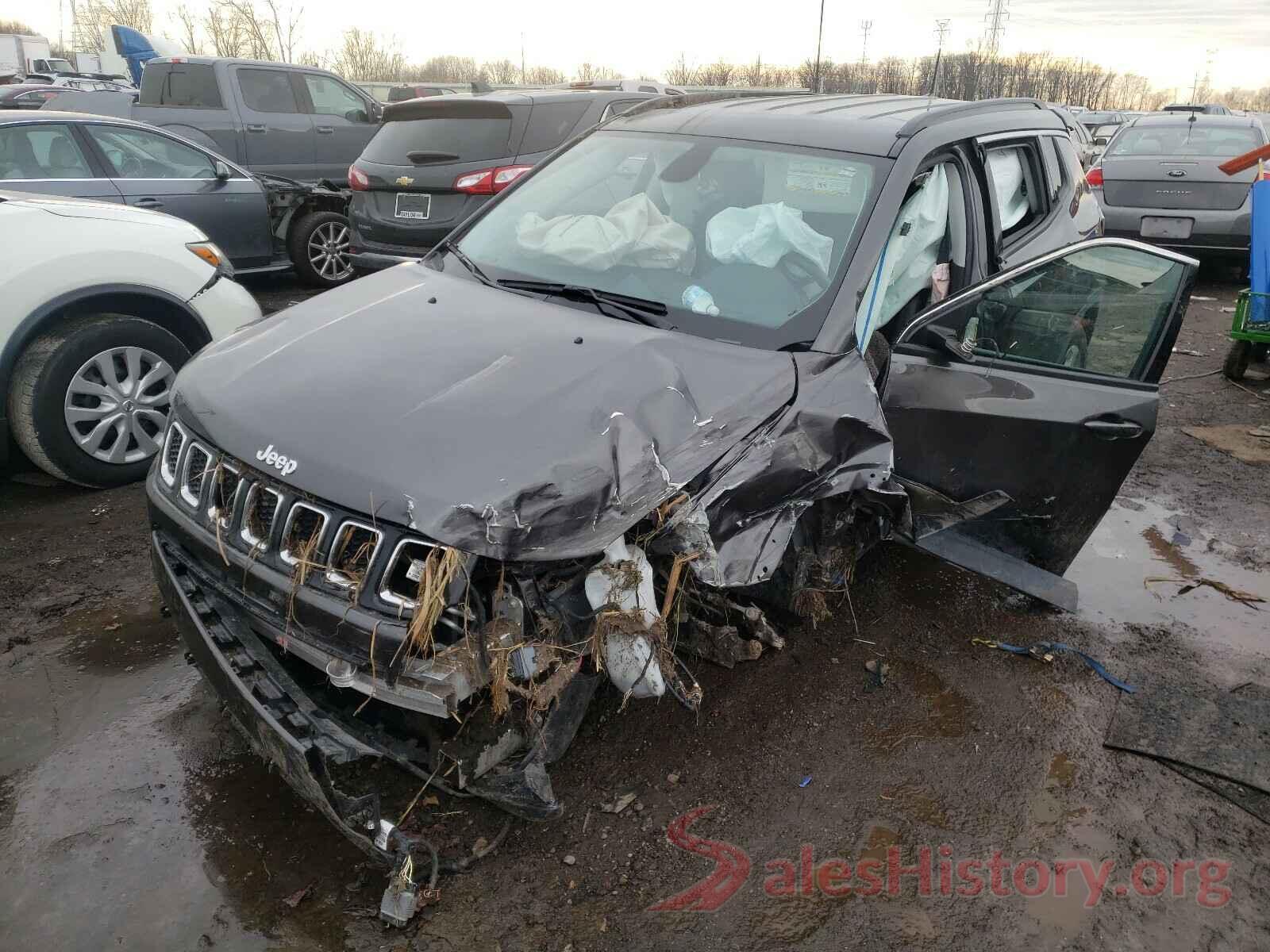 3C4NJDBB4KT670293 2019 JEEP COMPASS