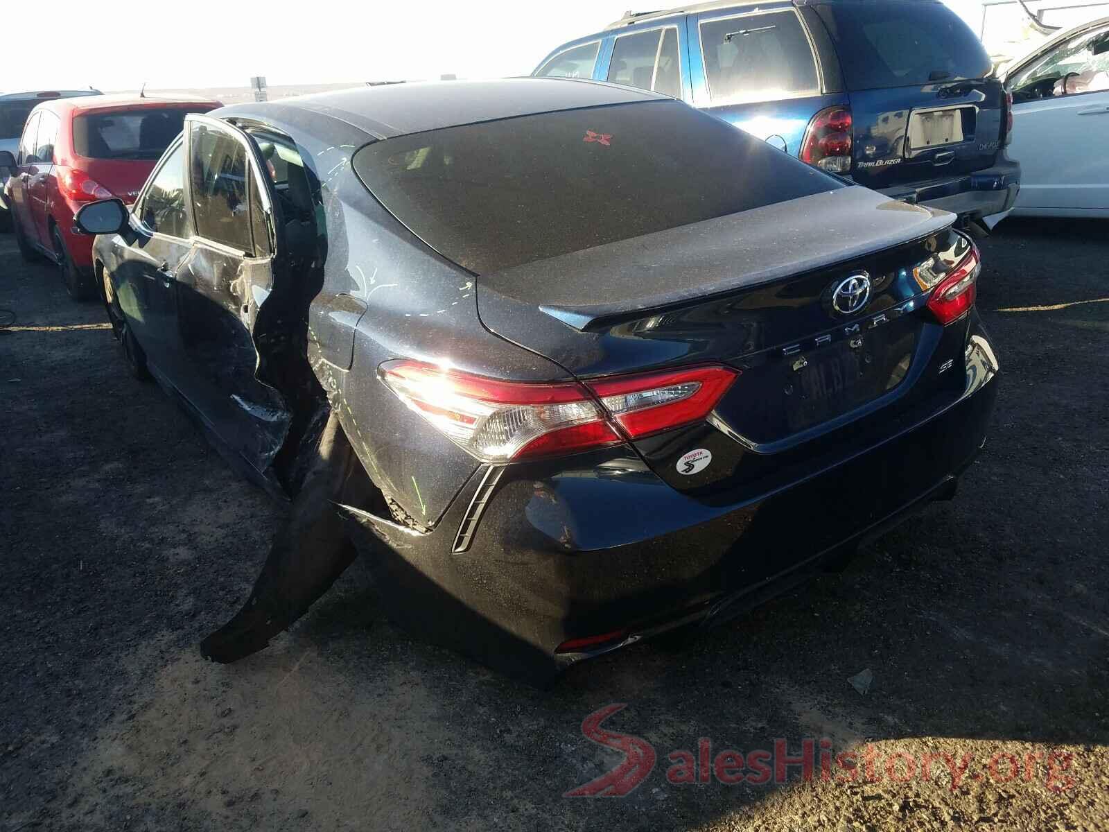 4T1B11HK6JU530481 2018 TOYOTA CAMRY