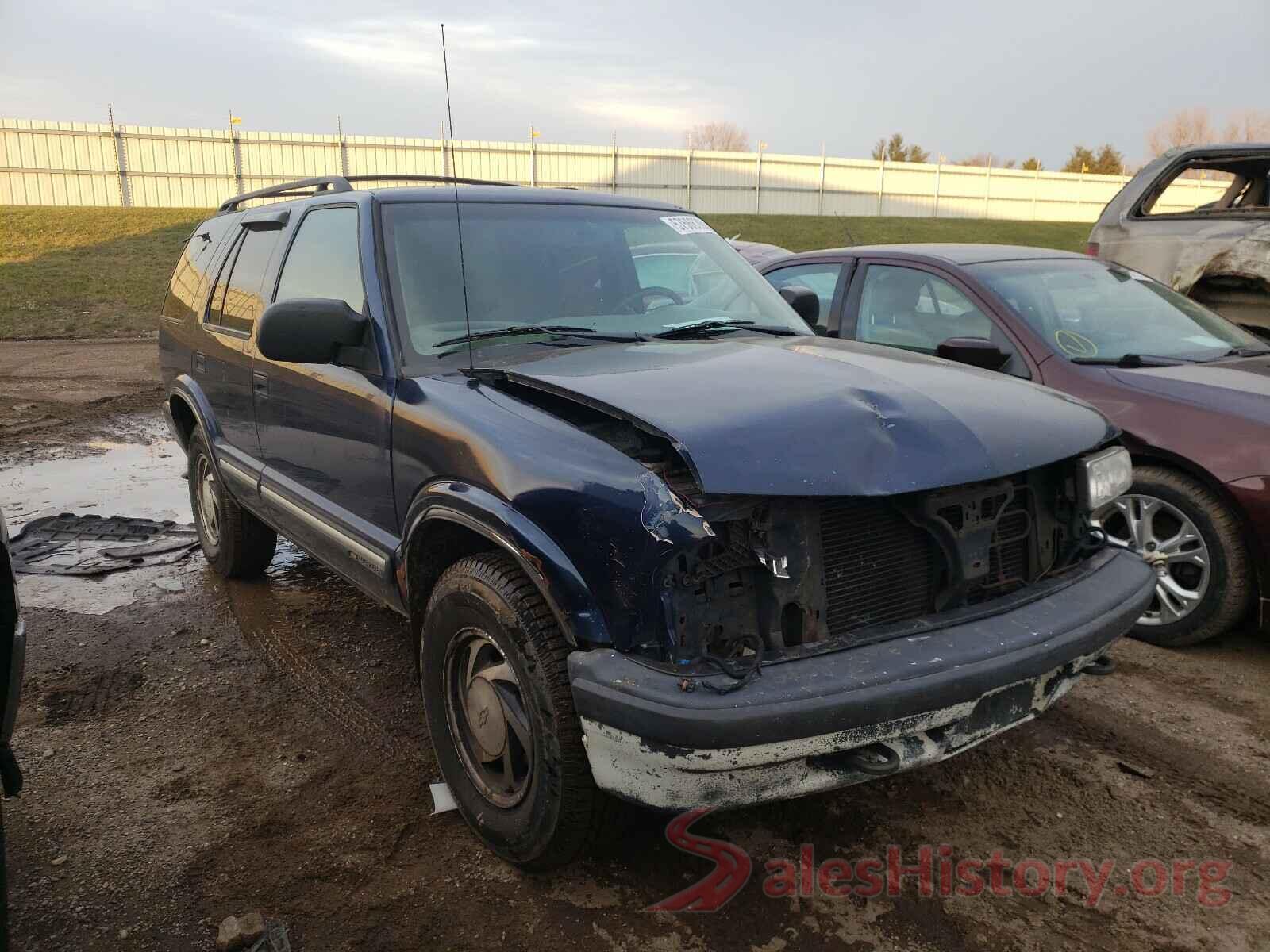 1GNDT13W312193580 2001 CHEVROLET BLAZER